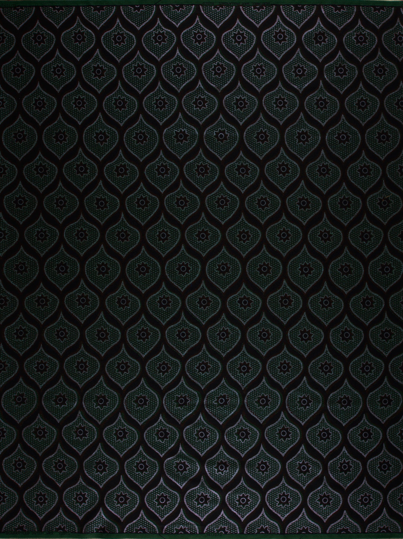 Sky Wax | VL01070.142 | Red-Green Pearl Embellished