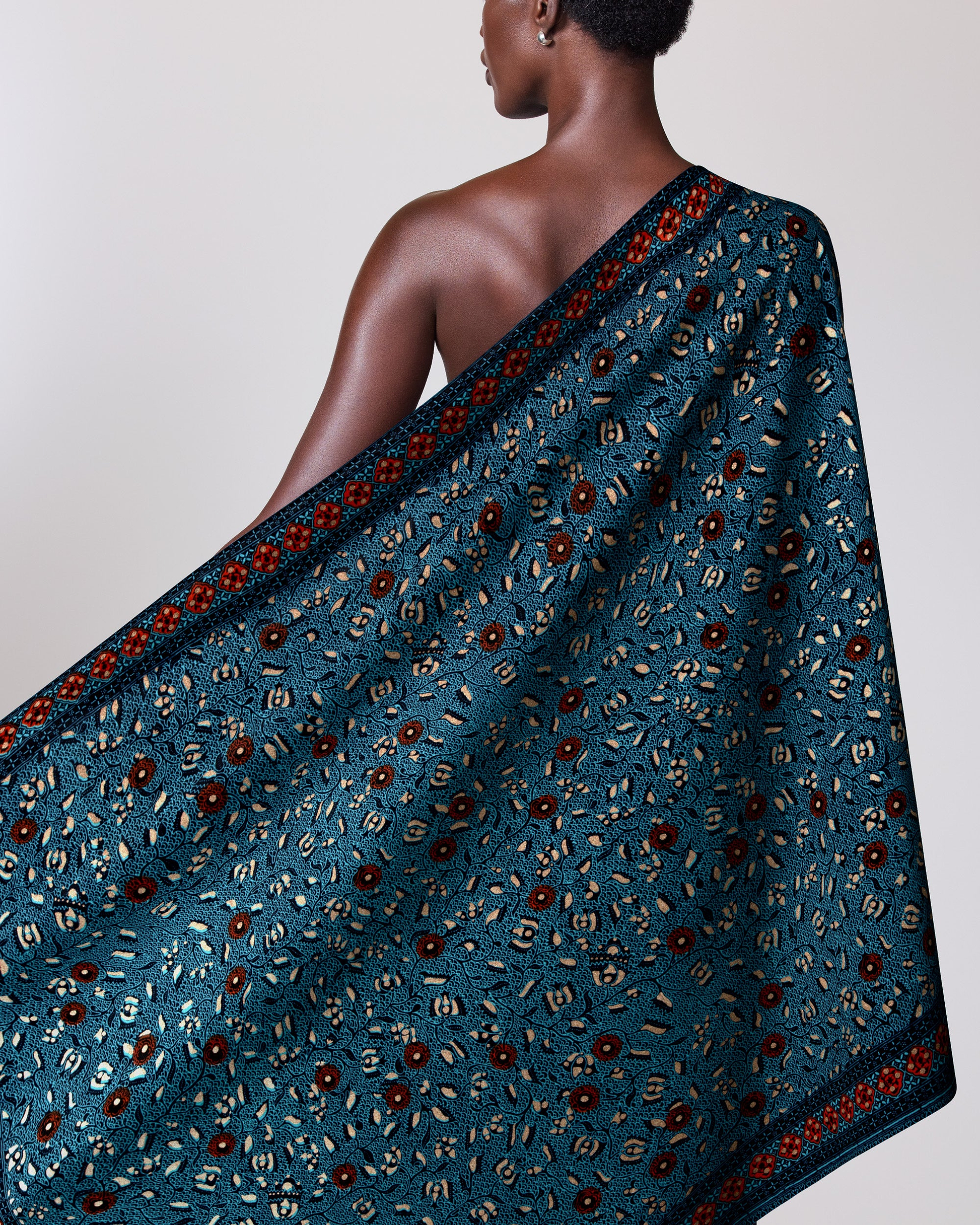 Teal-colored patterned scarf intricate red wax hollandais vl02226.014
