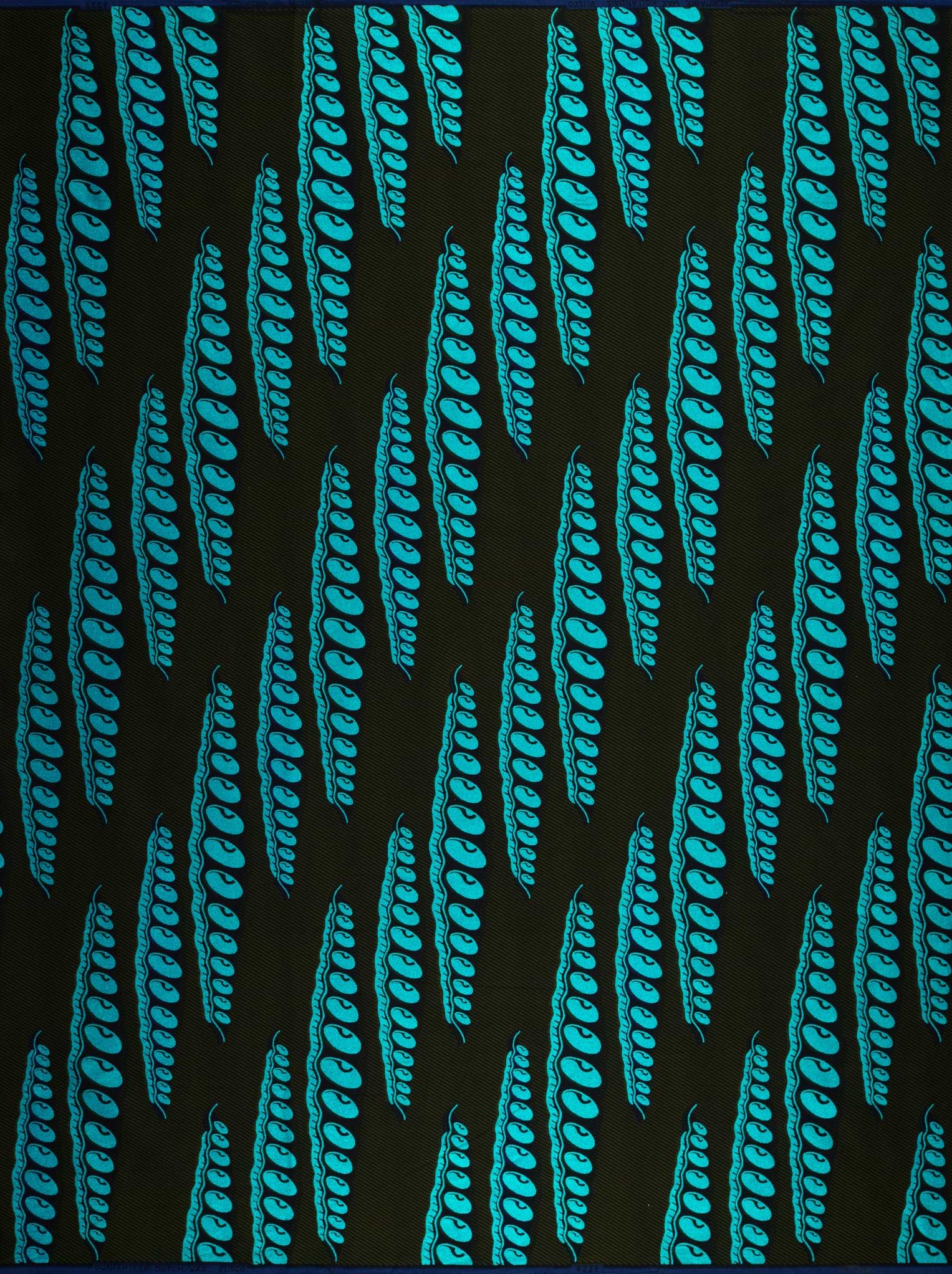 Sky Wax | VL04339.114 | Blue Embellished