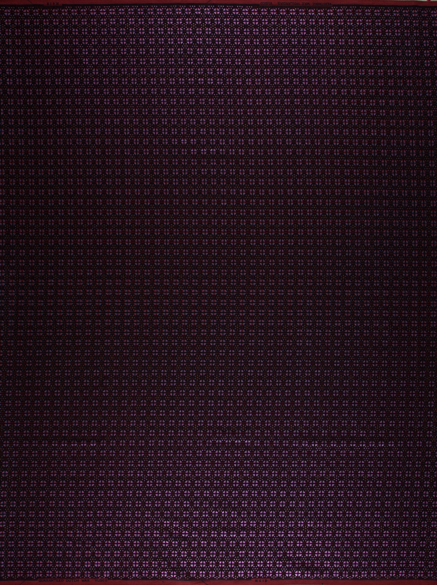 Sky Wax | VL0H418.052 | Red-Blue Pearl Embellished
