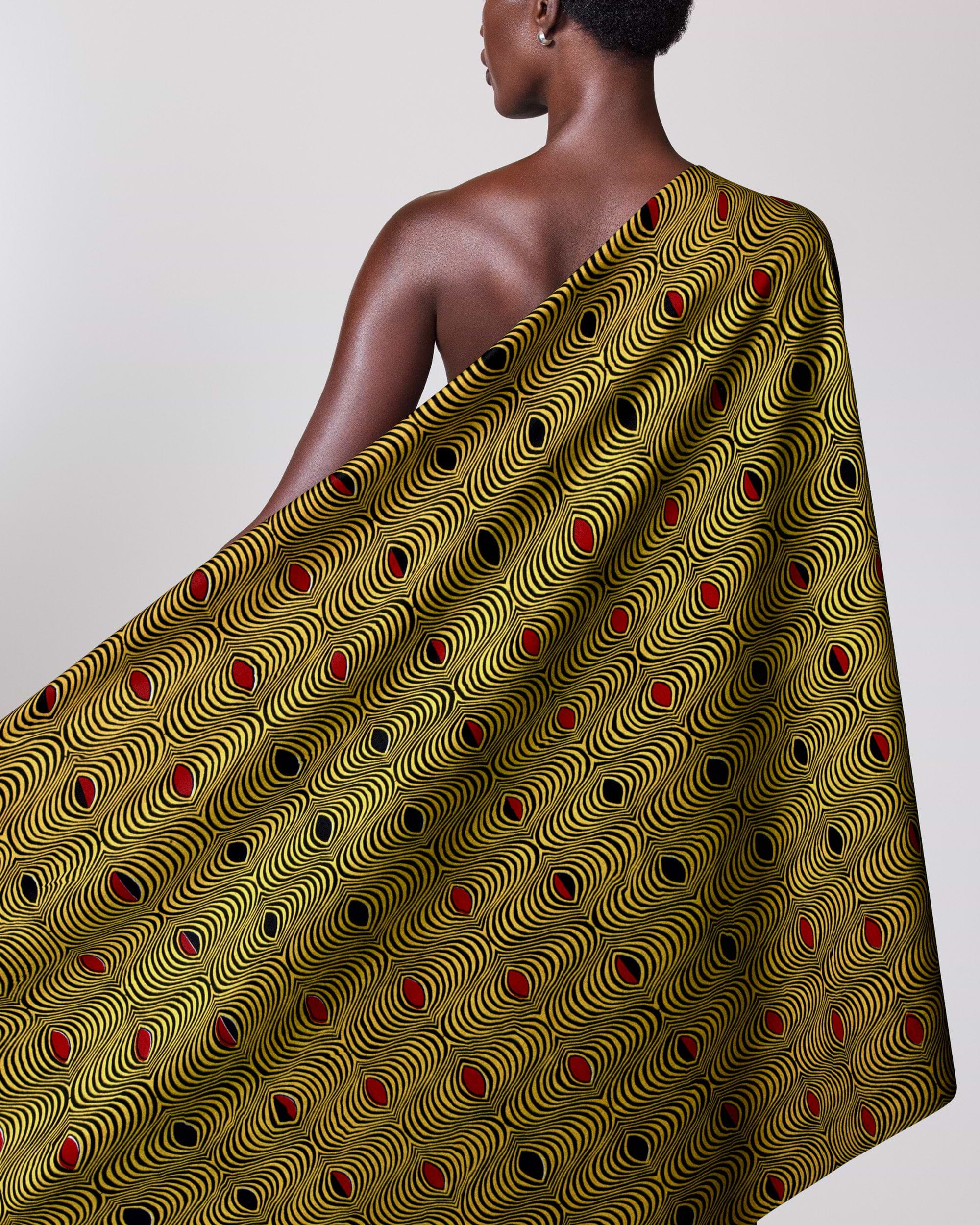Vibrant gold-toned fabric bold black wax hollandais vl0h516.126