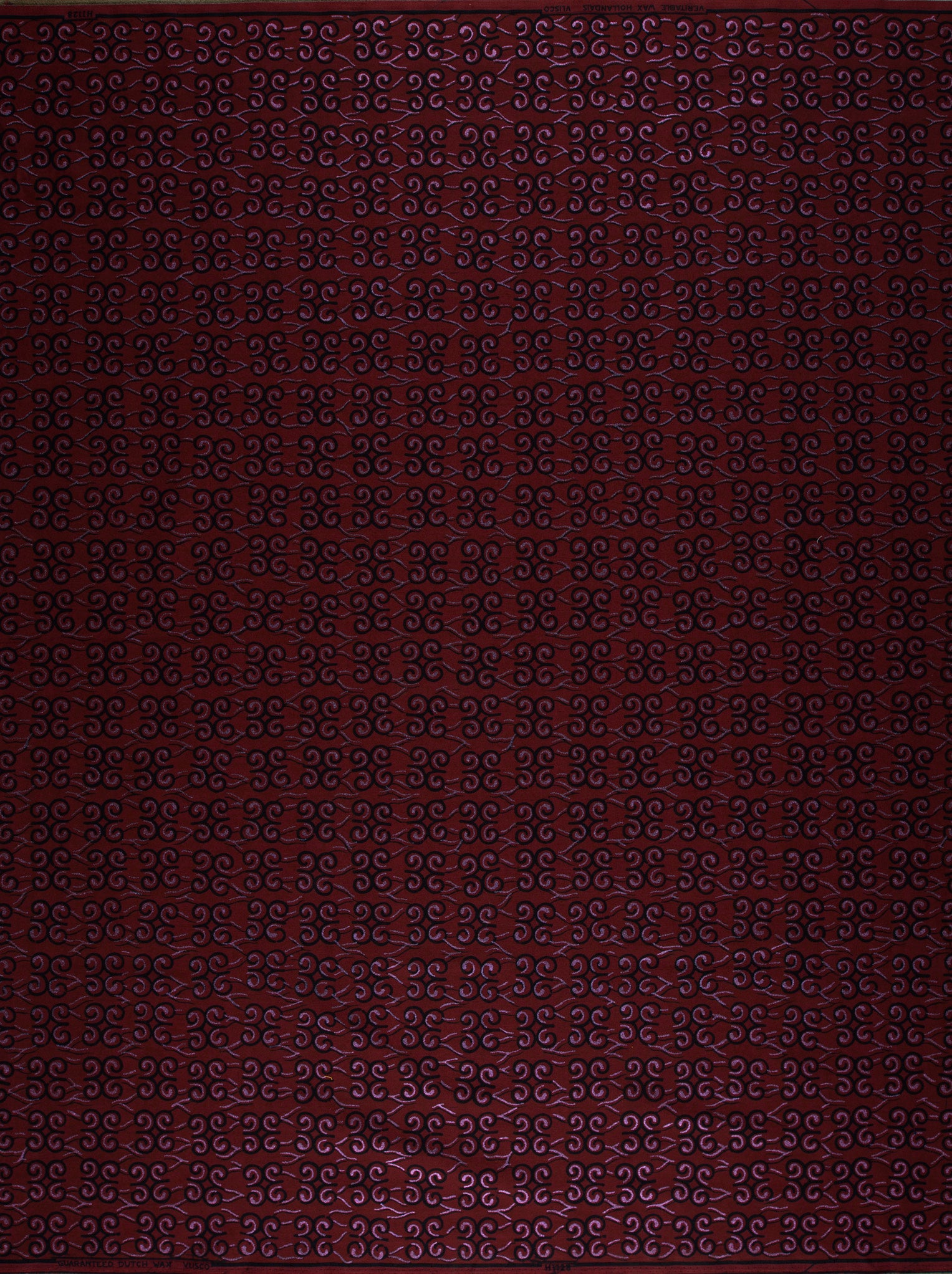 Sky Wax | VLH1128.161 | Red-Blue Pearl Embellished