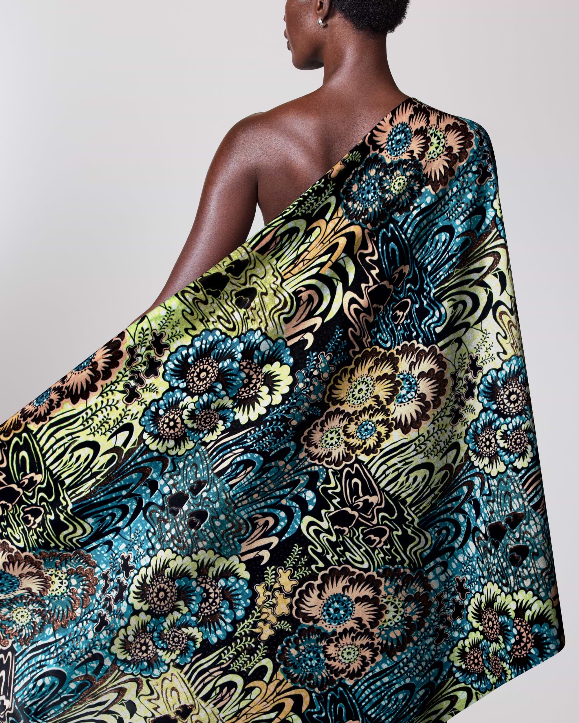 Grand Super-Wax | VLS0229.006 | Copper Shine Embellished
