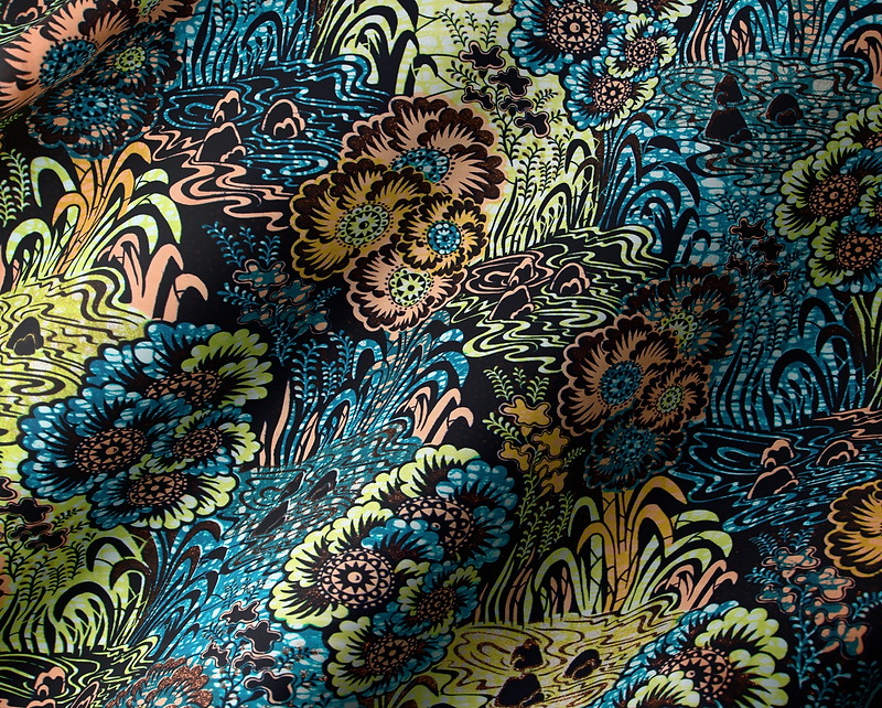 Grand Super-Wax | VLS0229.006 | Copper Shine Embellished