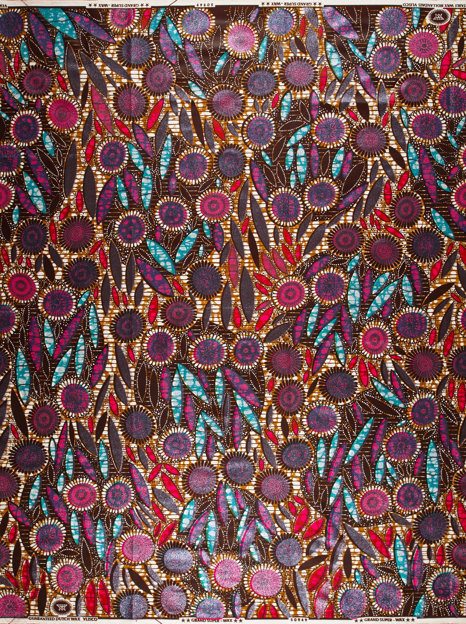 Vibrant patterned fabric bold floral grand super-wax vls0949.004