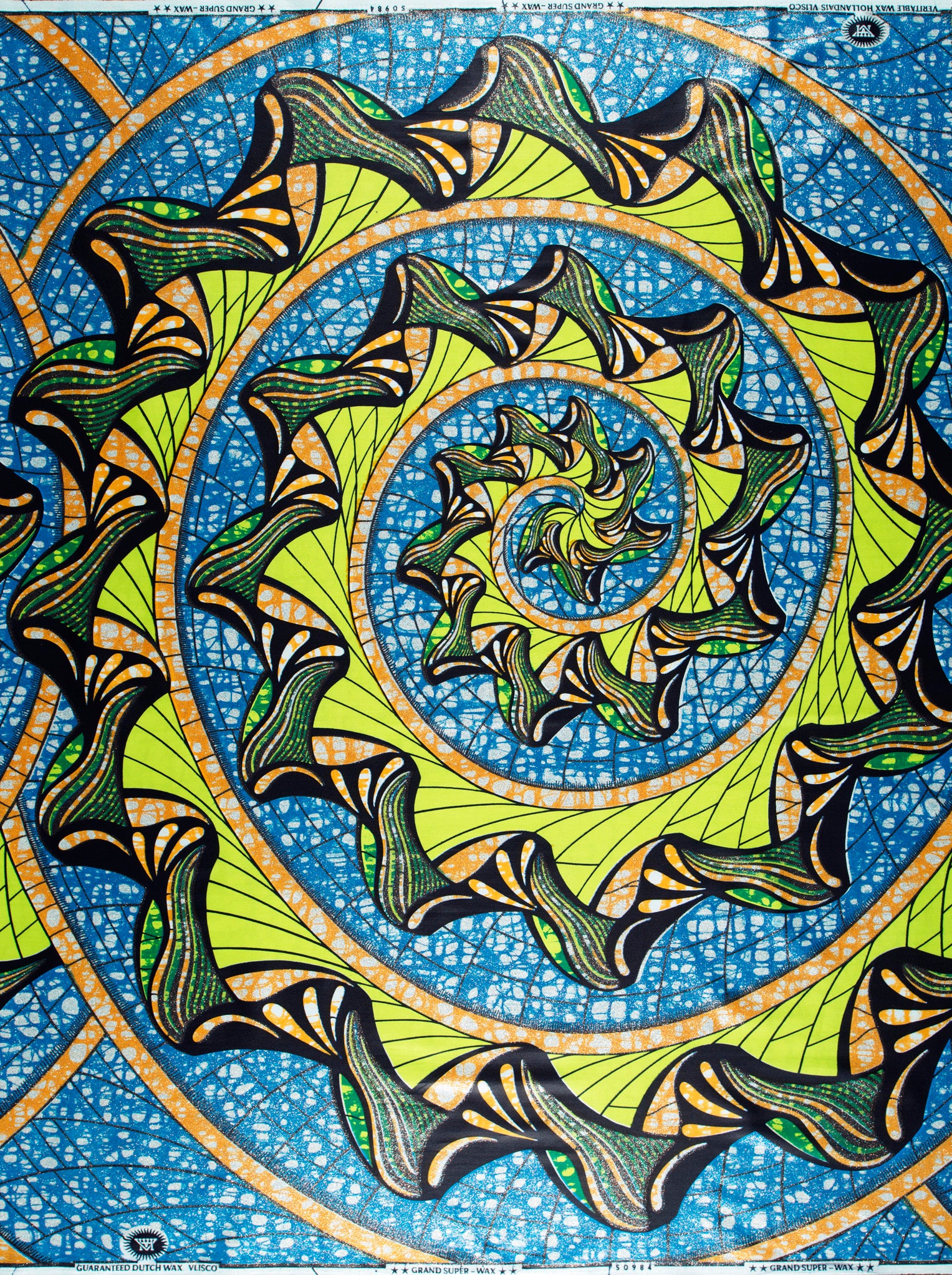 Vibrant blue green yellow spiral-patterned grand super-wax vls0984.008