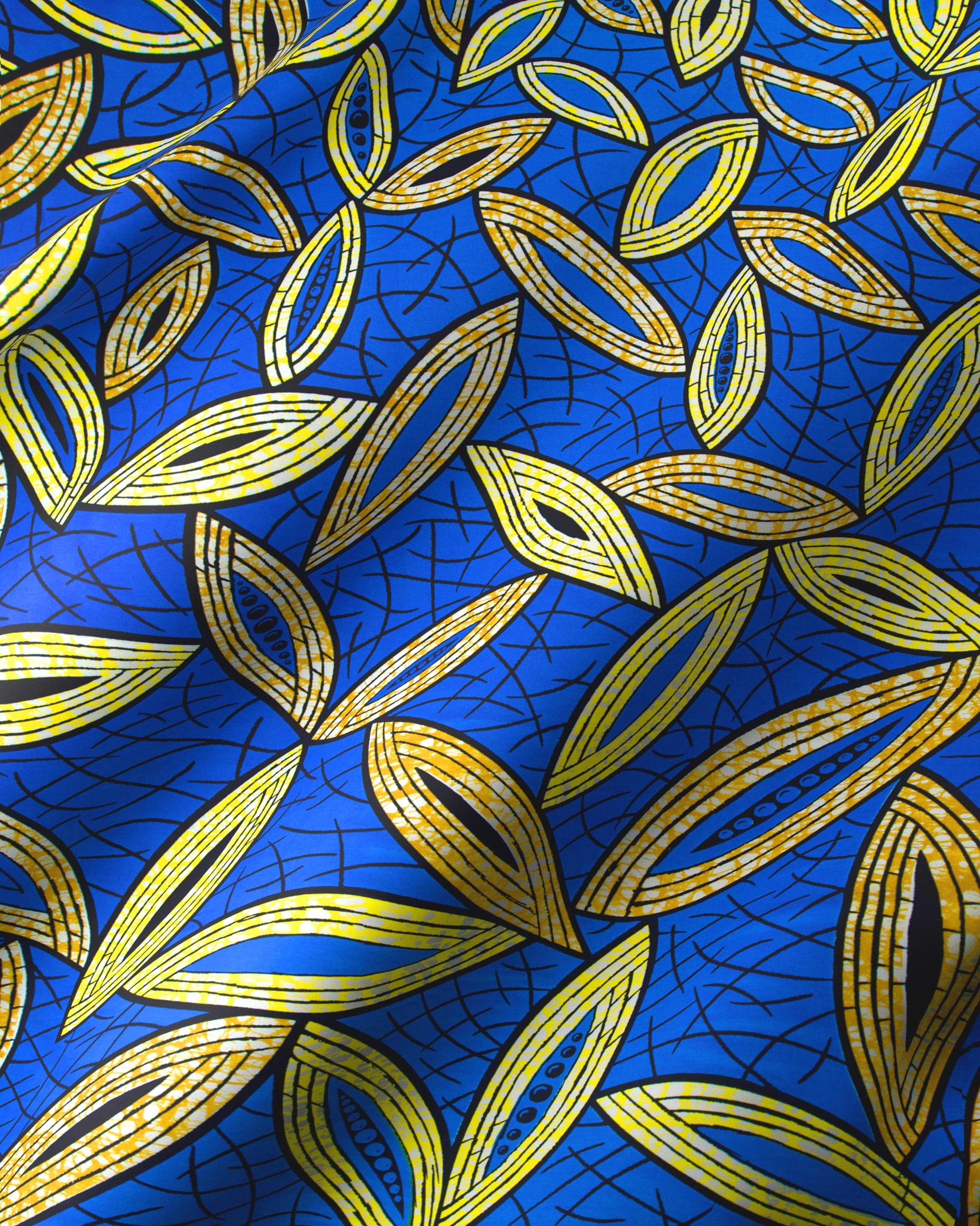 Vibrant blue fabric adorned bold super-wax vls1884.001