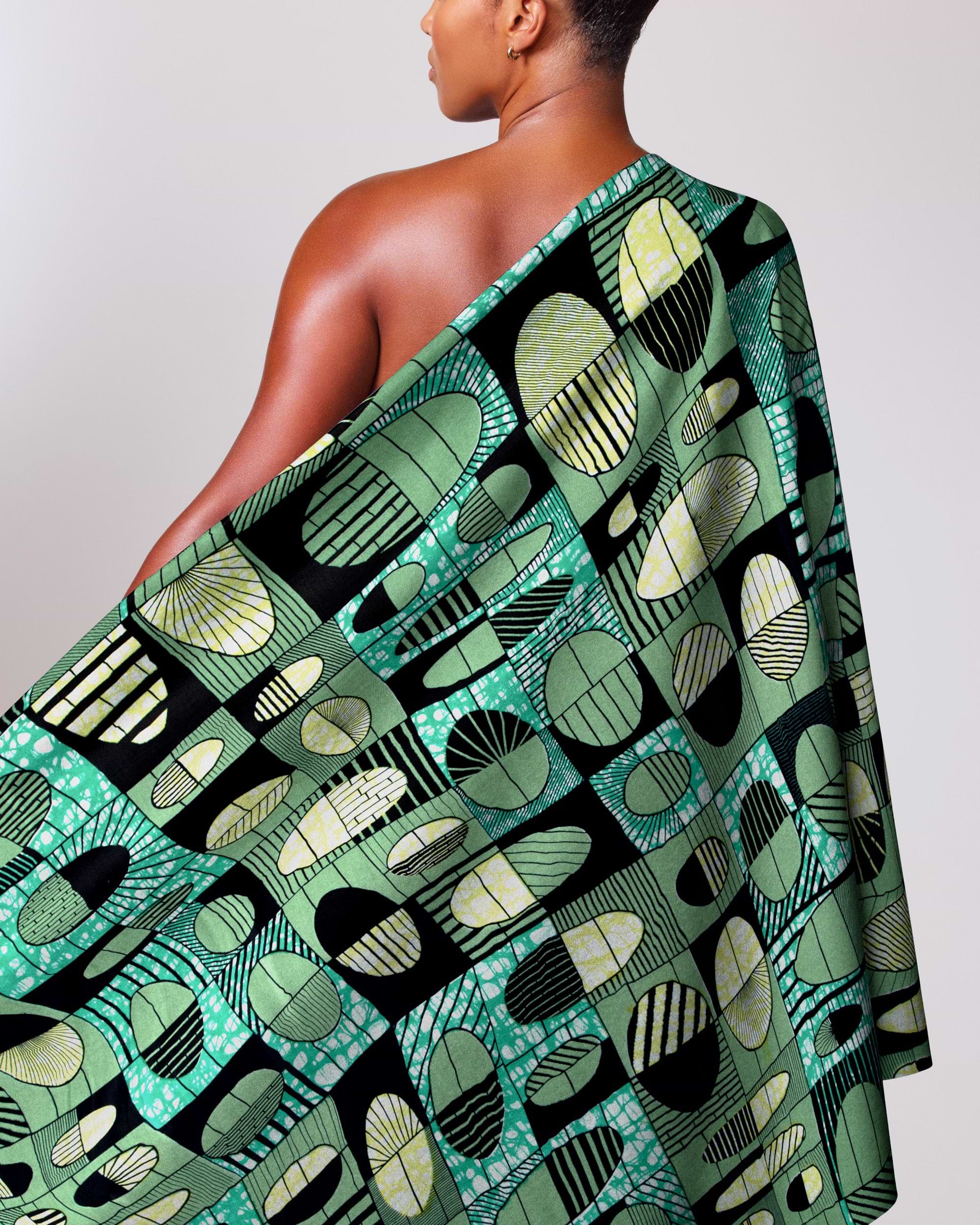 Vibrant green black patterned fabric super-wax vls2764.011