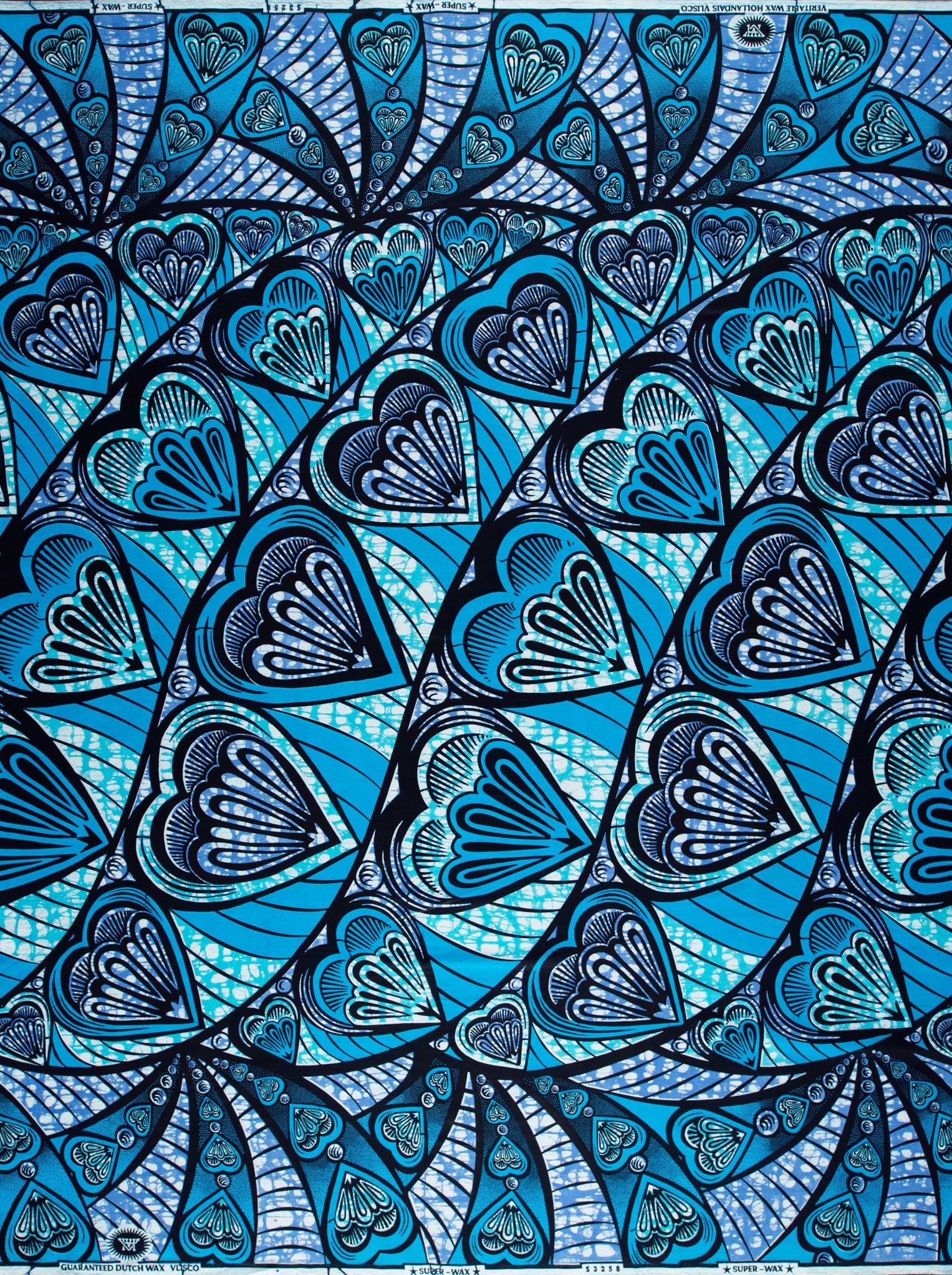 Vibrant blue black patterned fabric super-wax vls3258.005