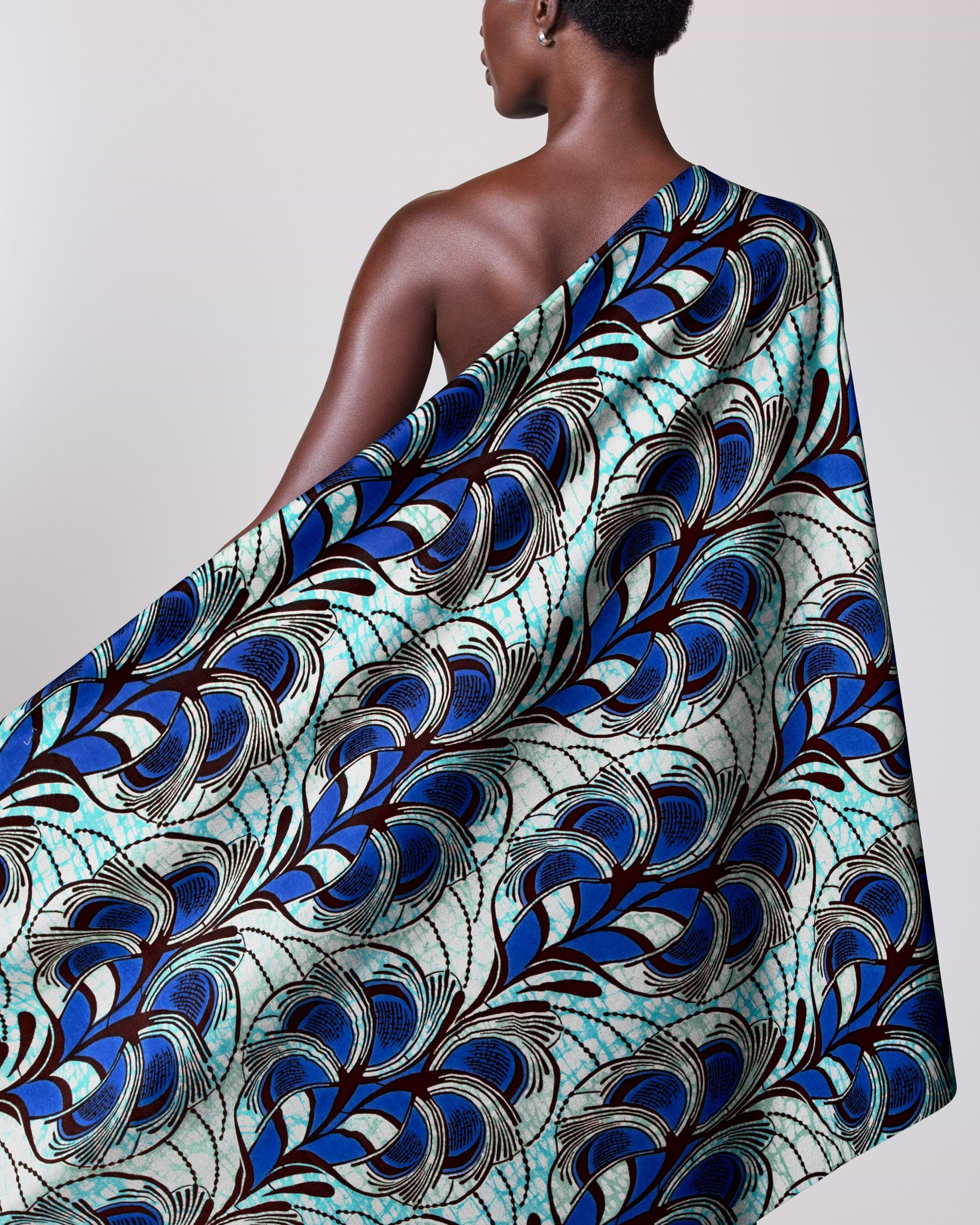 Vibrant blue white patterned fabric super-wax vls3520.001