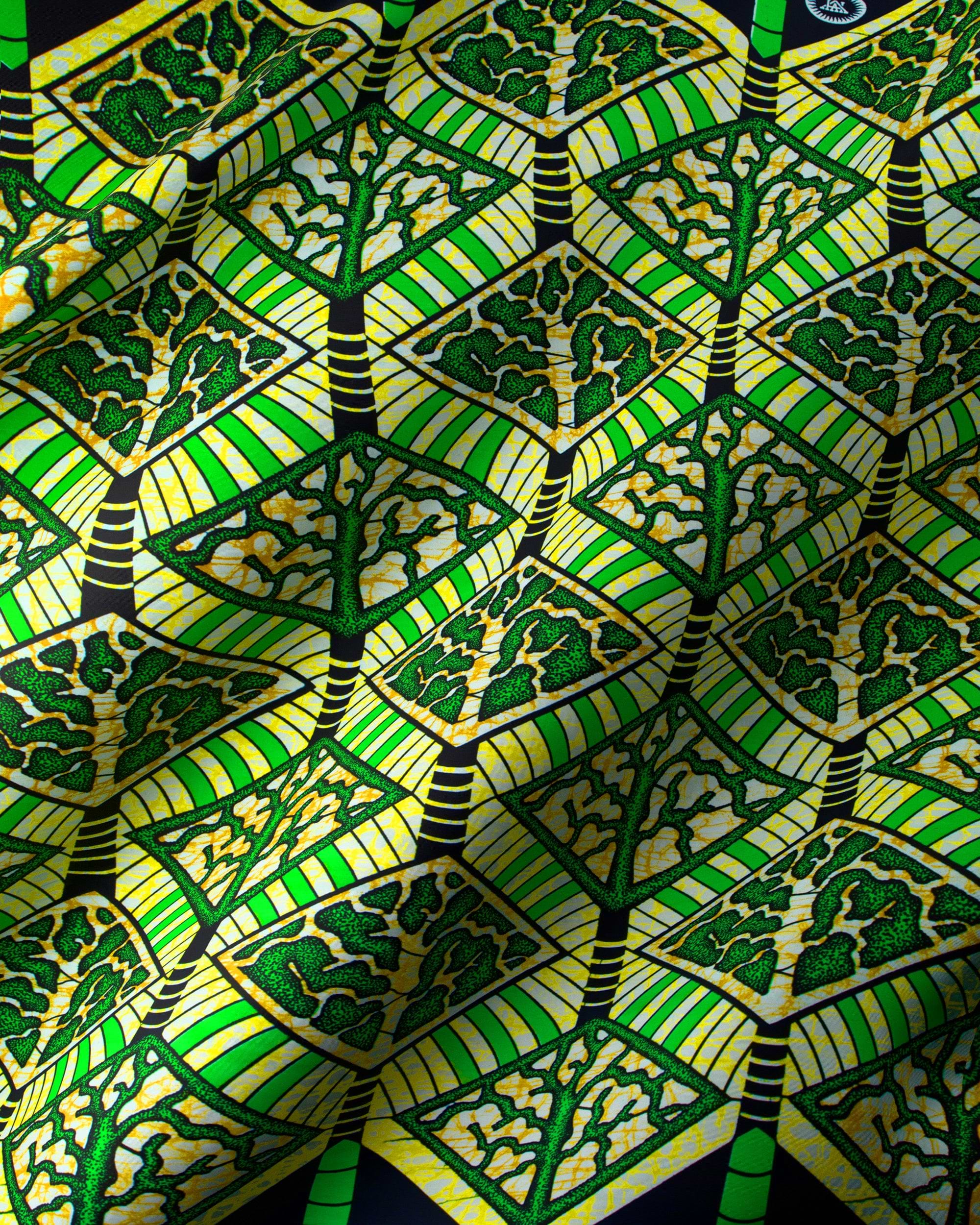 Vibrant green yellow patterned fabric super-wax vls4398.015