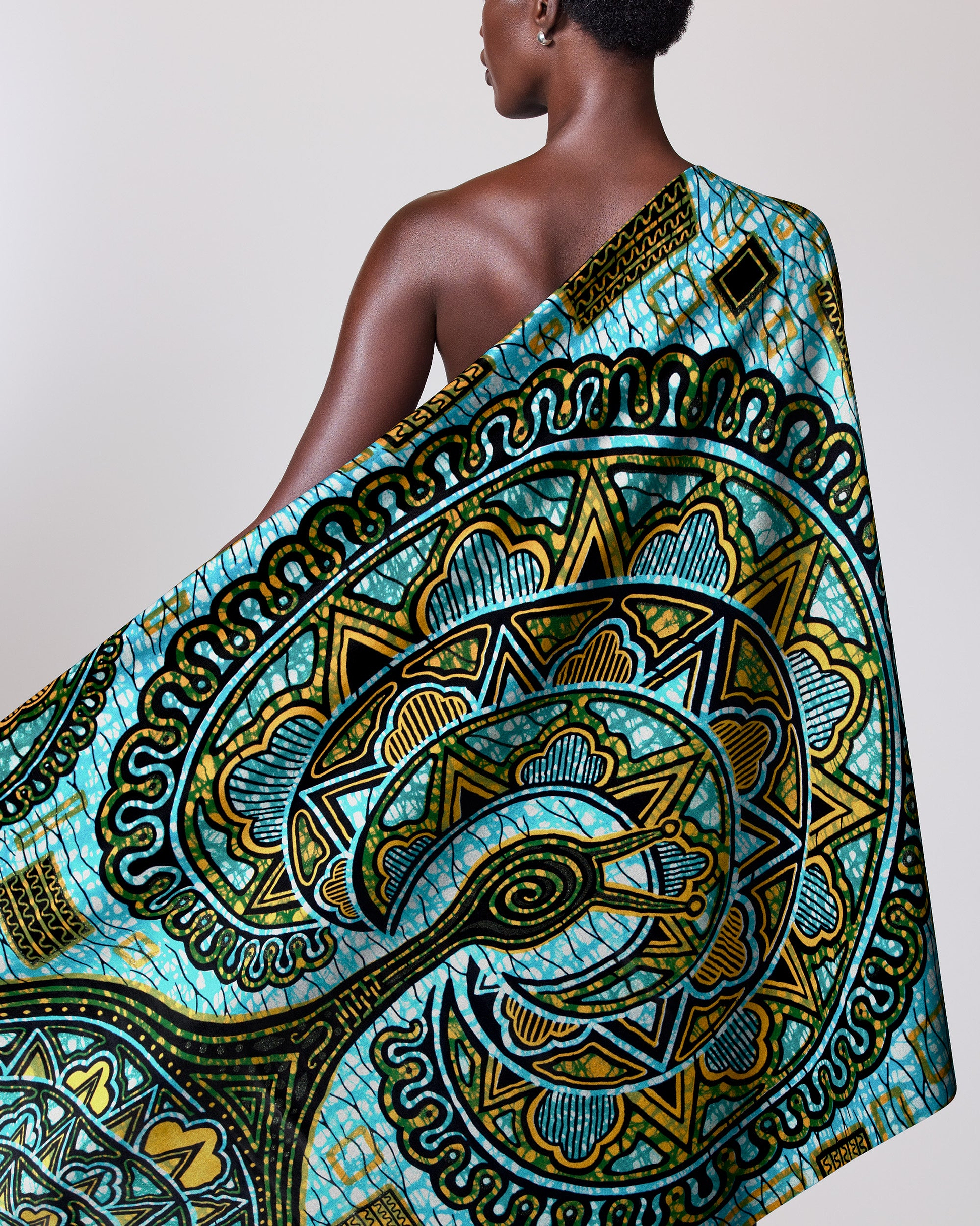 Grand Super-Wax | VLS4941.006 | Pale Green Shine Embellished
