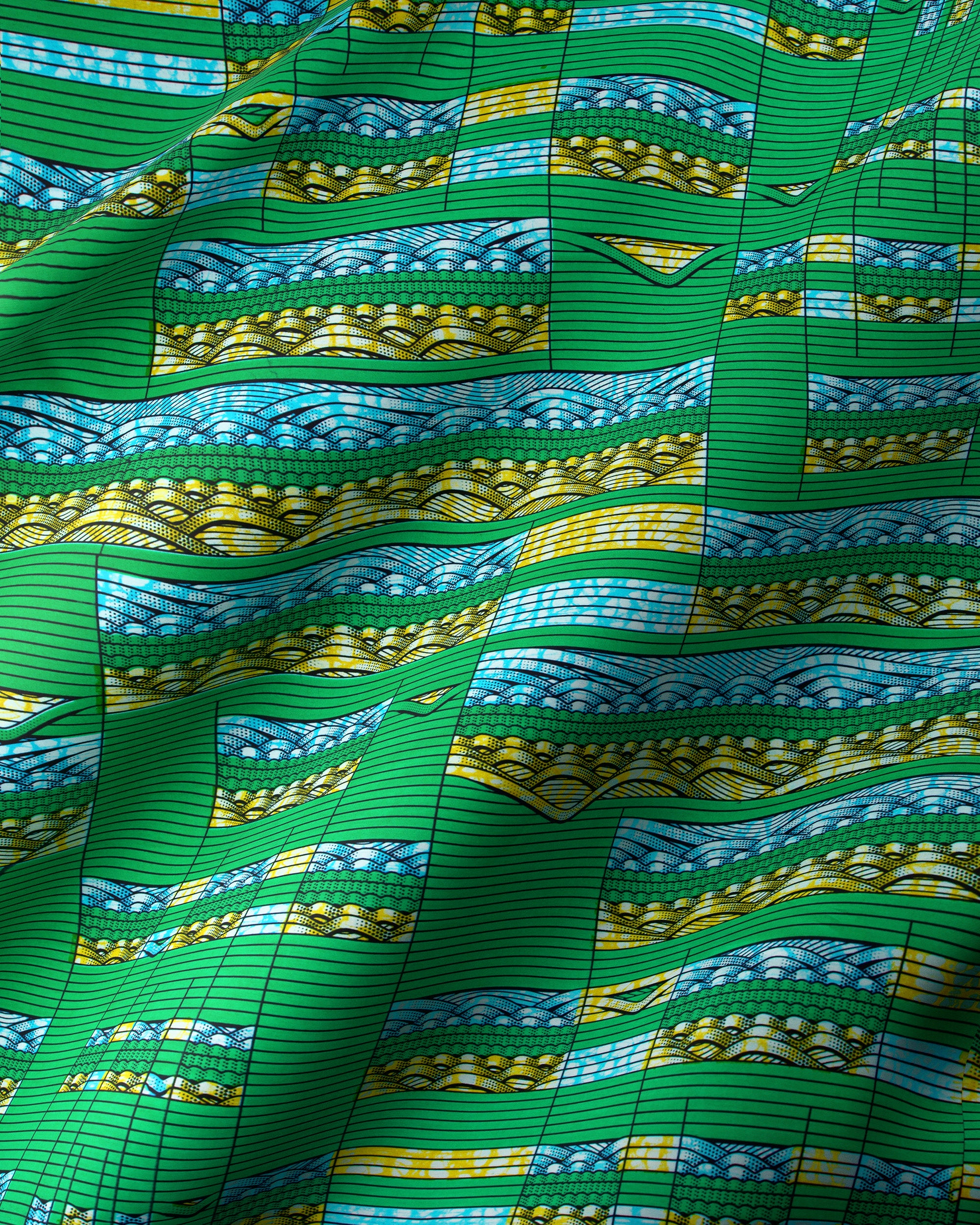 Vibrant green fabric bold geometric super-wax vls6220.010