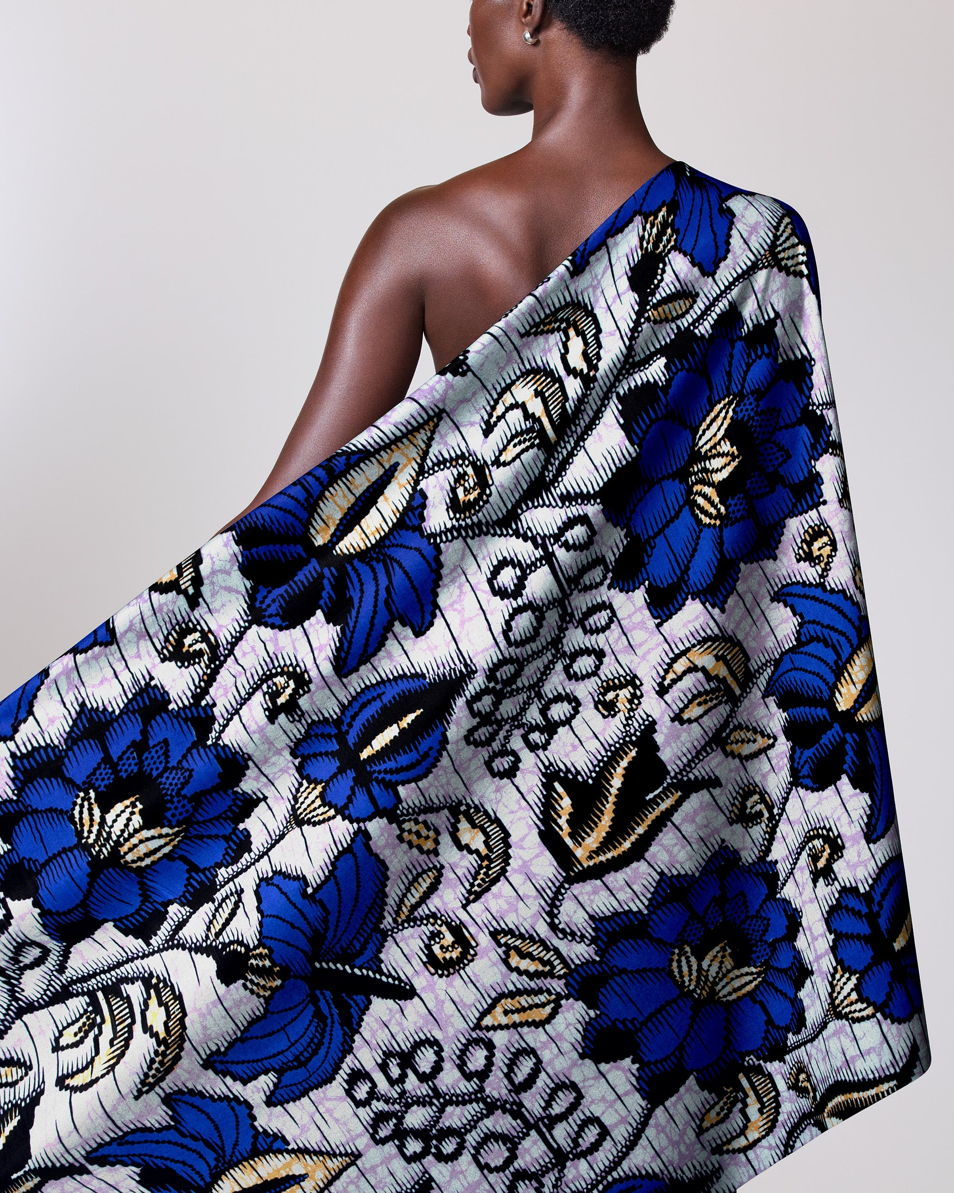 Vibrant blue gold floral-patterned fabric super-wax vls6412.005