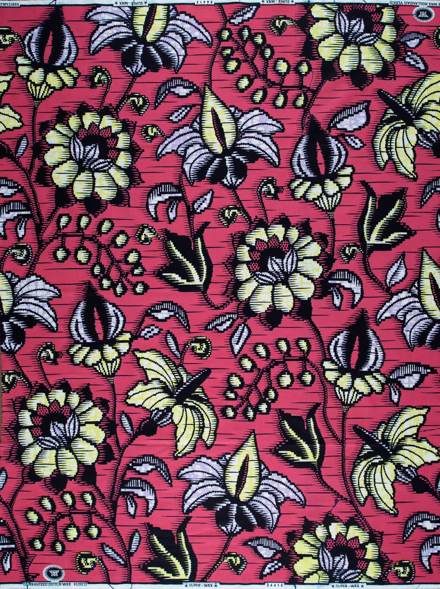 Vibrant red fabric bold pattern super-wax vls6412.013