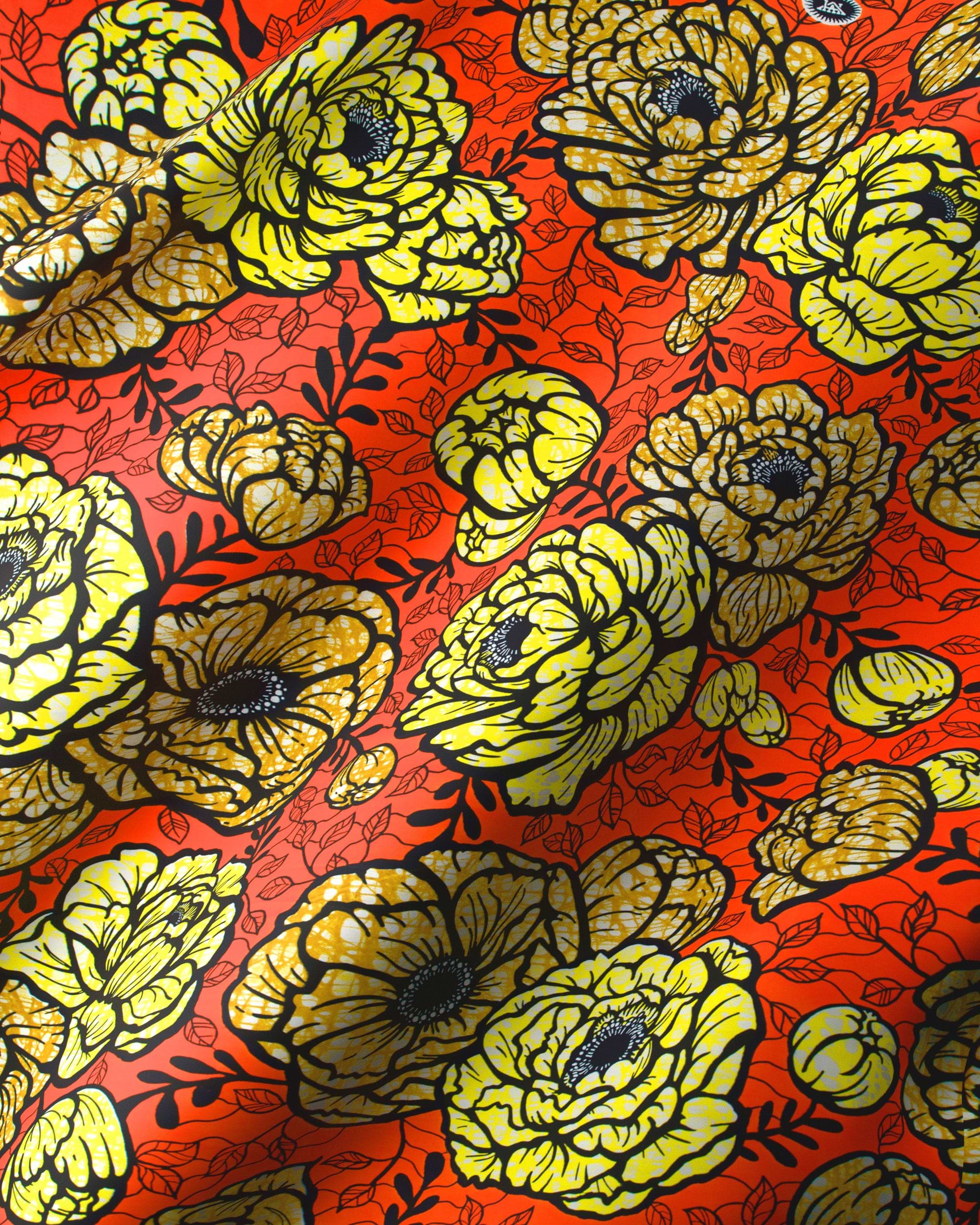 Vibrant red fabric adorned bold super-wax vls7783.009