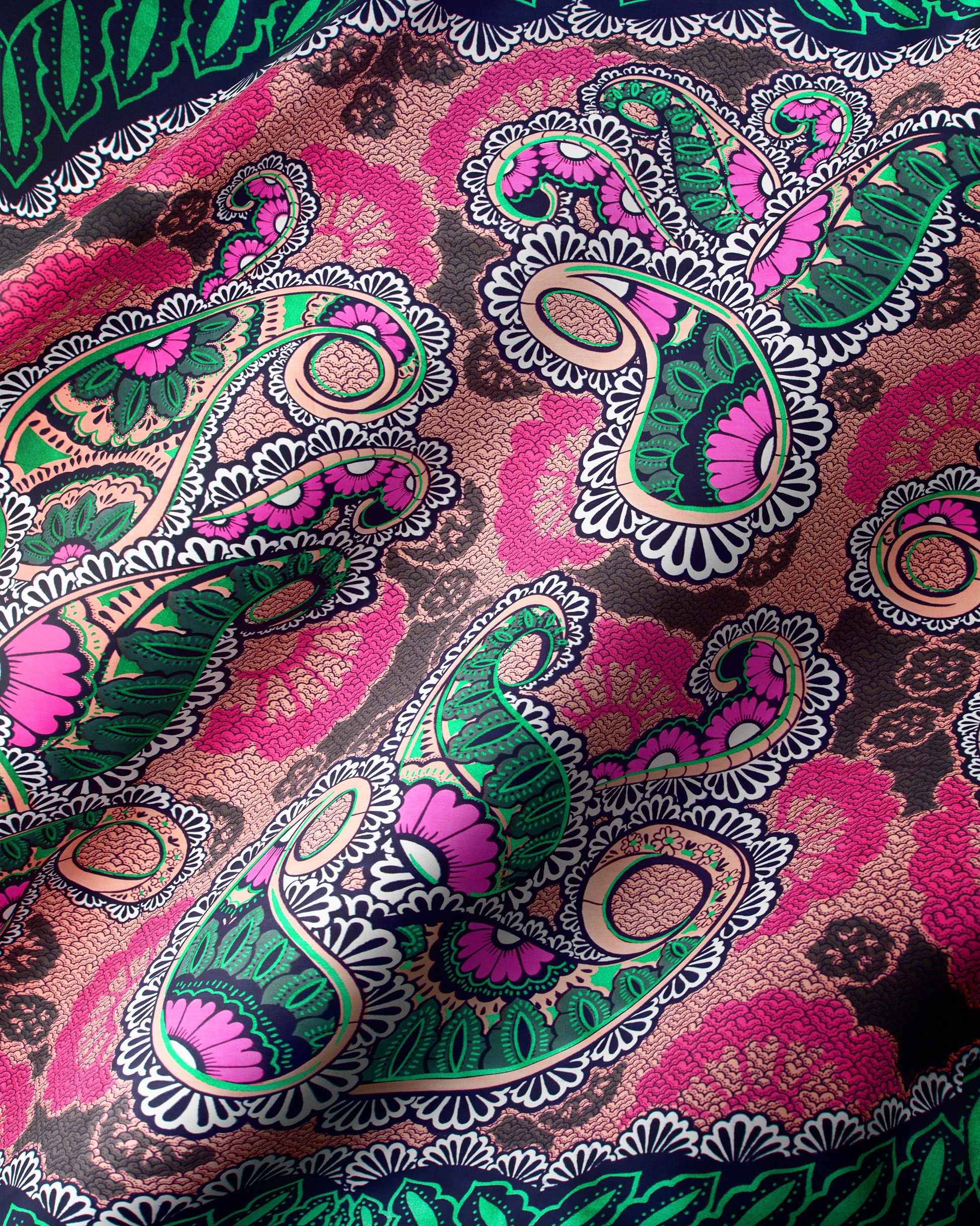 Vibrant pink green paisley-patterned silk satin royal vlw0390.009
