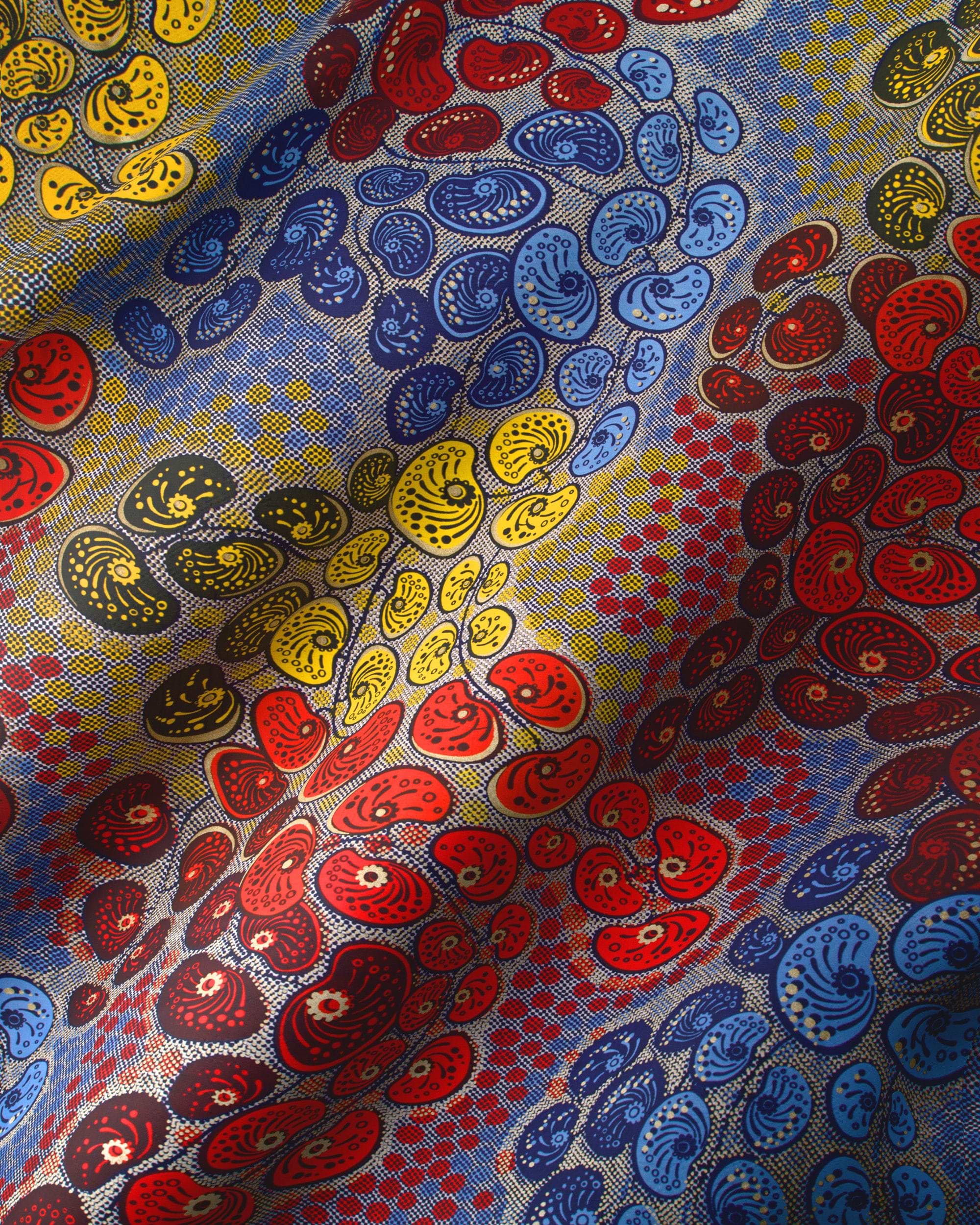 Vibrant multicolored fabric bold pattern satin royal vlw0501.002