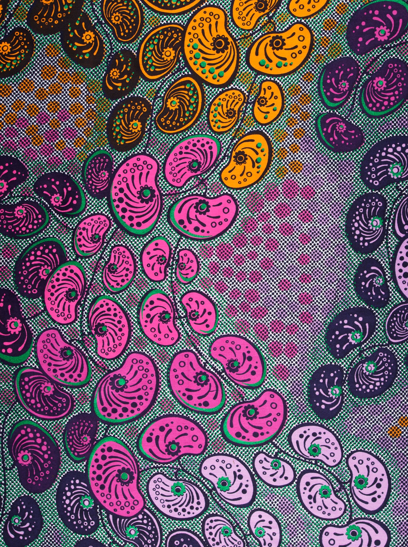 Satin Royal | VLW0501.003 | Orné de Vert Émeraude