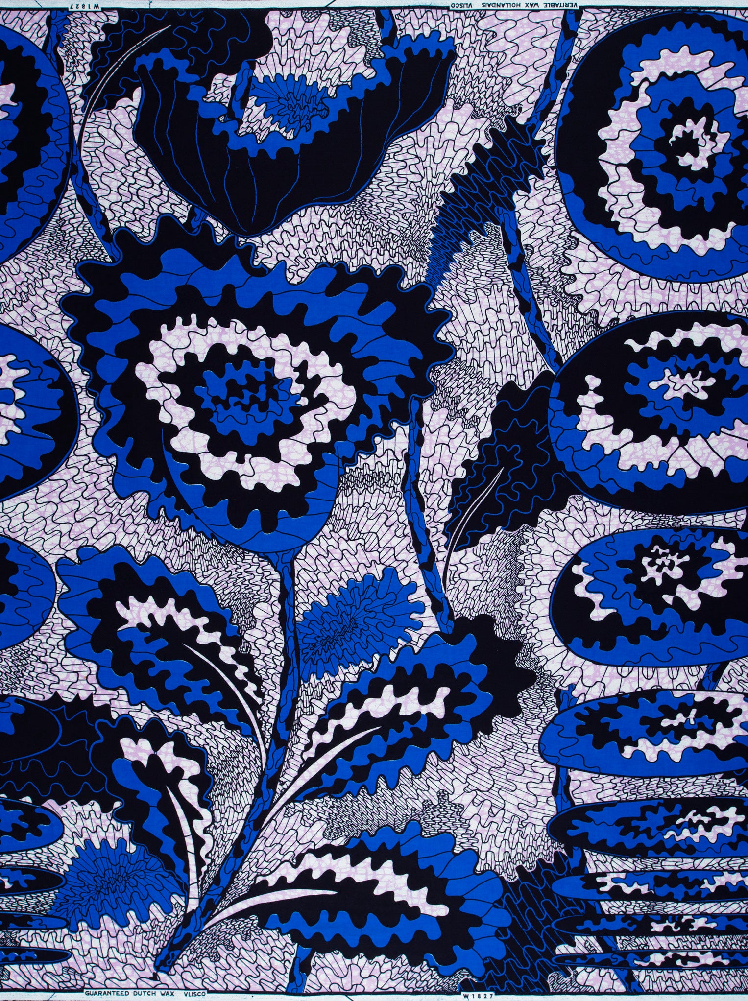 Vibrant blue black floral-patterned fabric wax hollandais vlw1827.004
