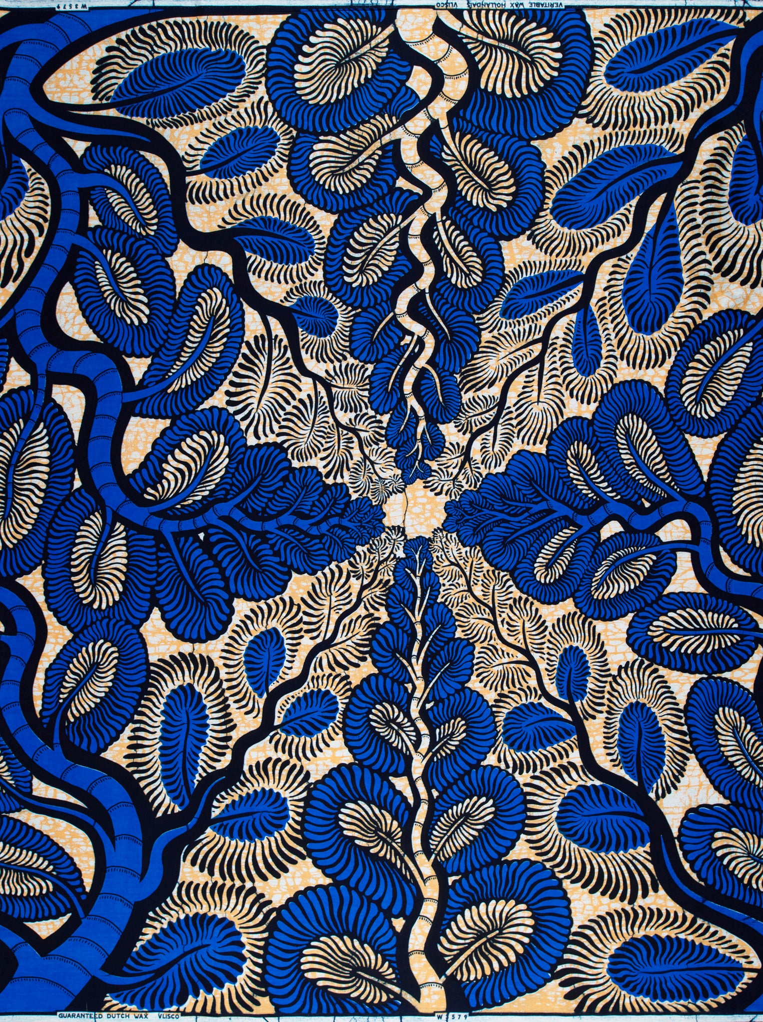 Vibrant blue cream patterned african wax hollandais vlw3579.002