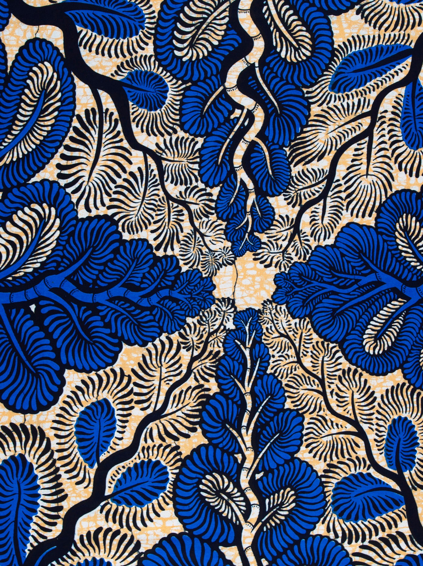 Vibrant blue cream patterned african wax hollandais vlw3579.002