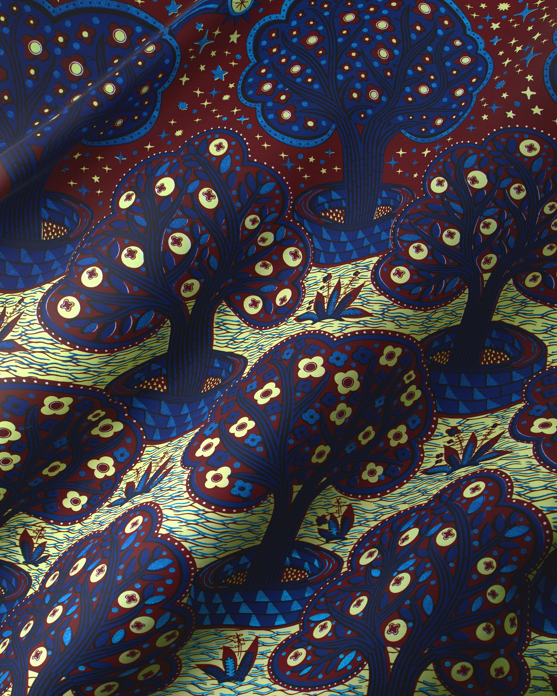 Richly patterned fabric stylized trees wax hollandais vlw5403.002