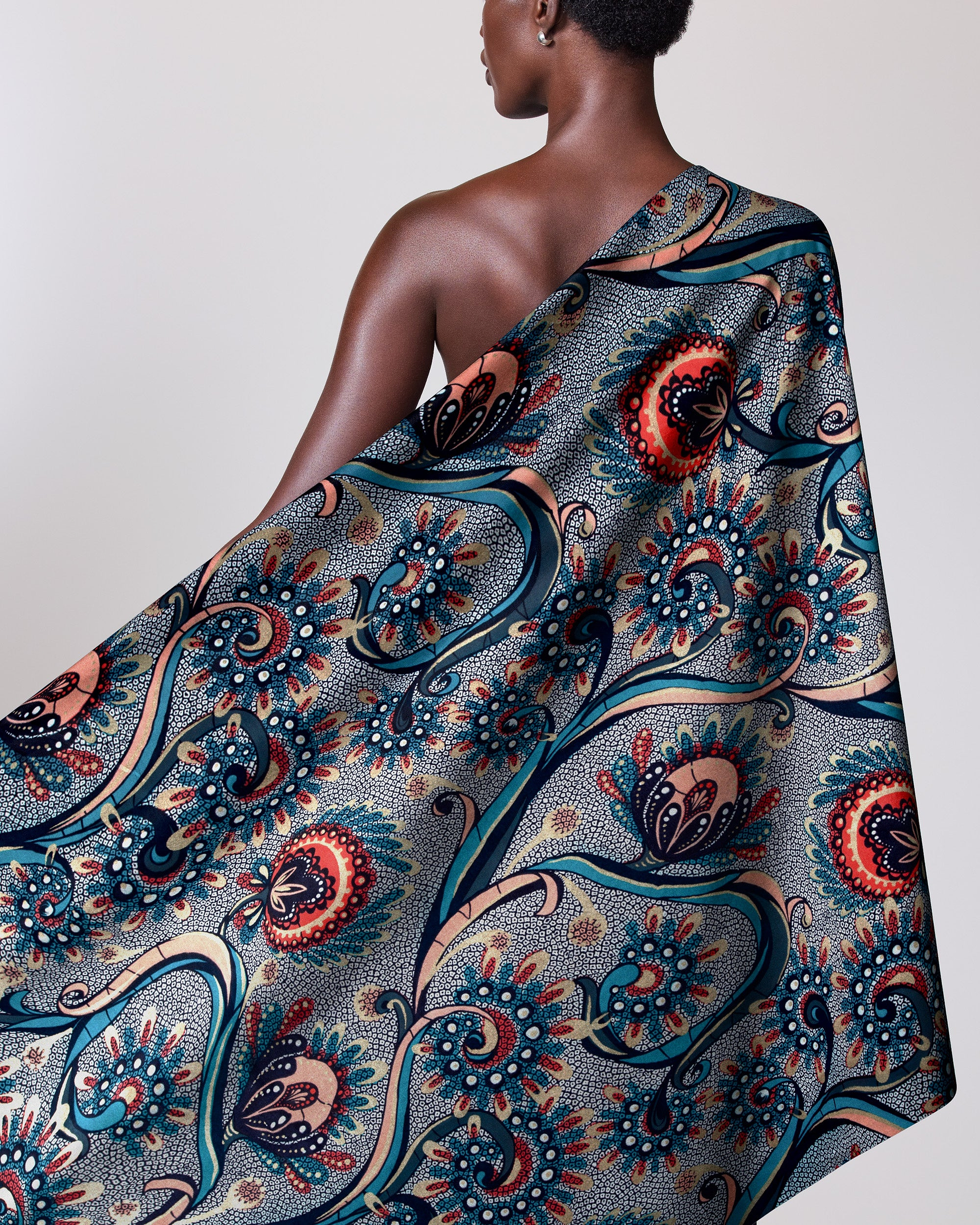 Satin Royal | VLW7064.003 | Silver Embellished