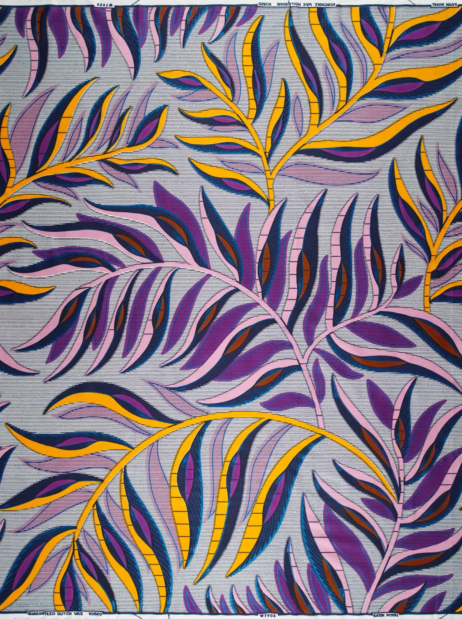 Vibrant tropical leaf pattern fabric satin royal vlw7906.008