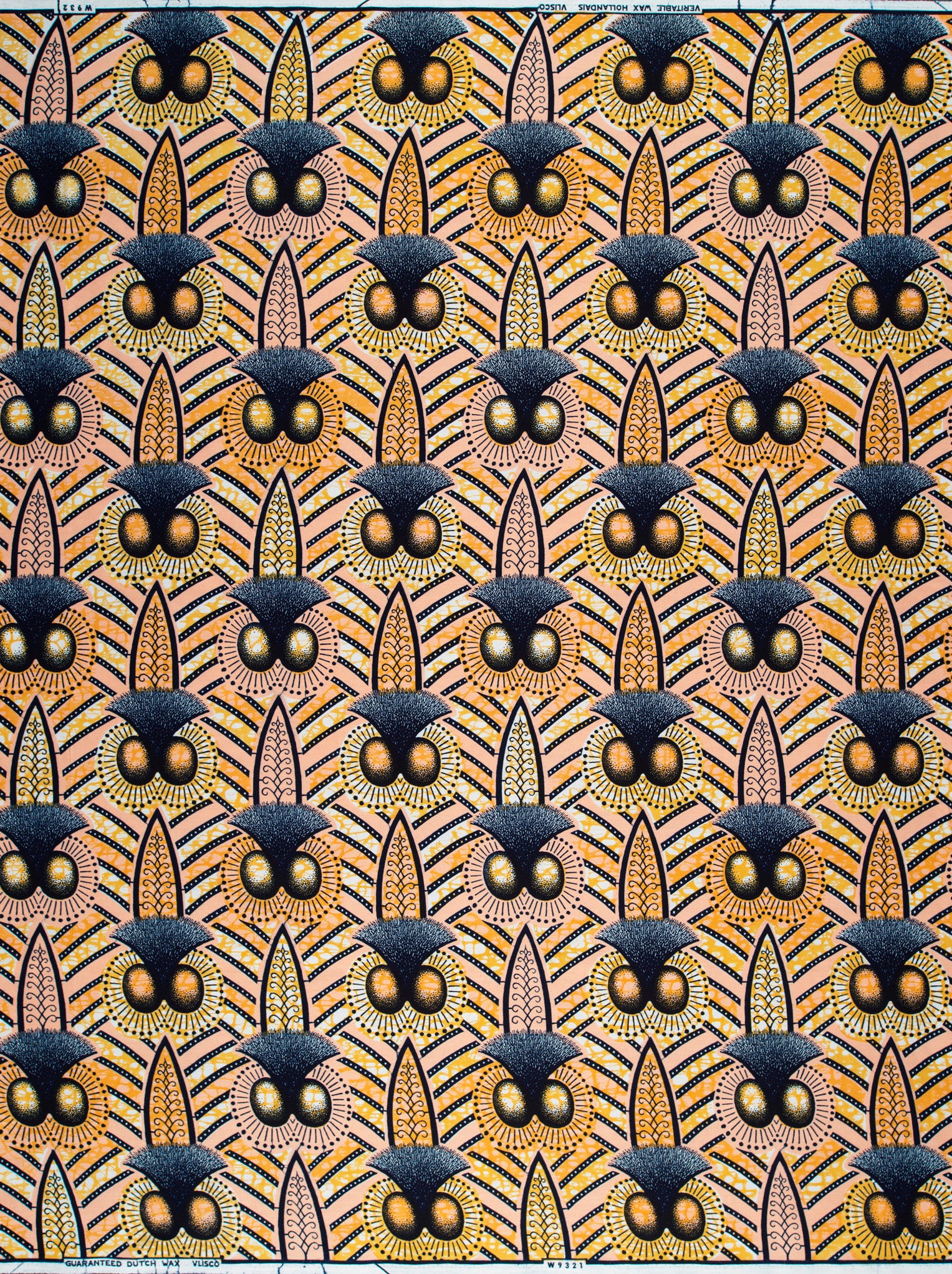 Vibrant patterned fabric stylized owl wax hollandais vlw9321.001