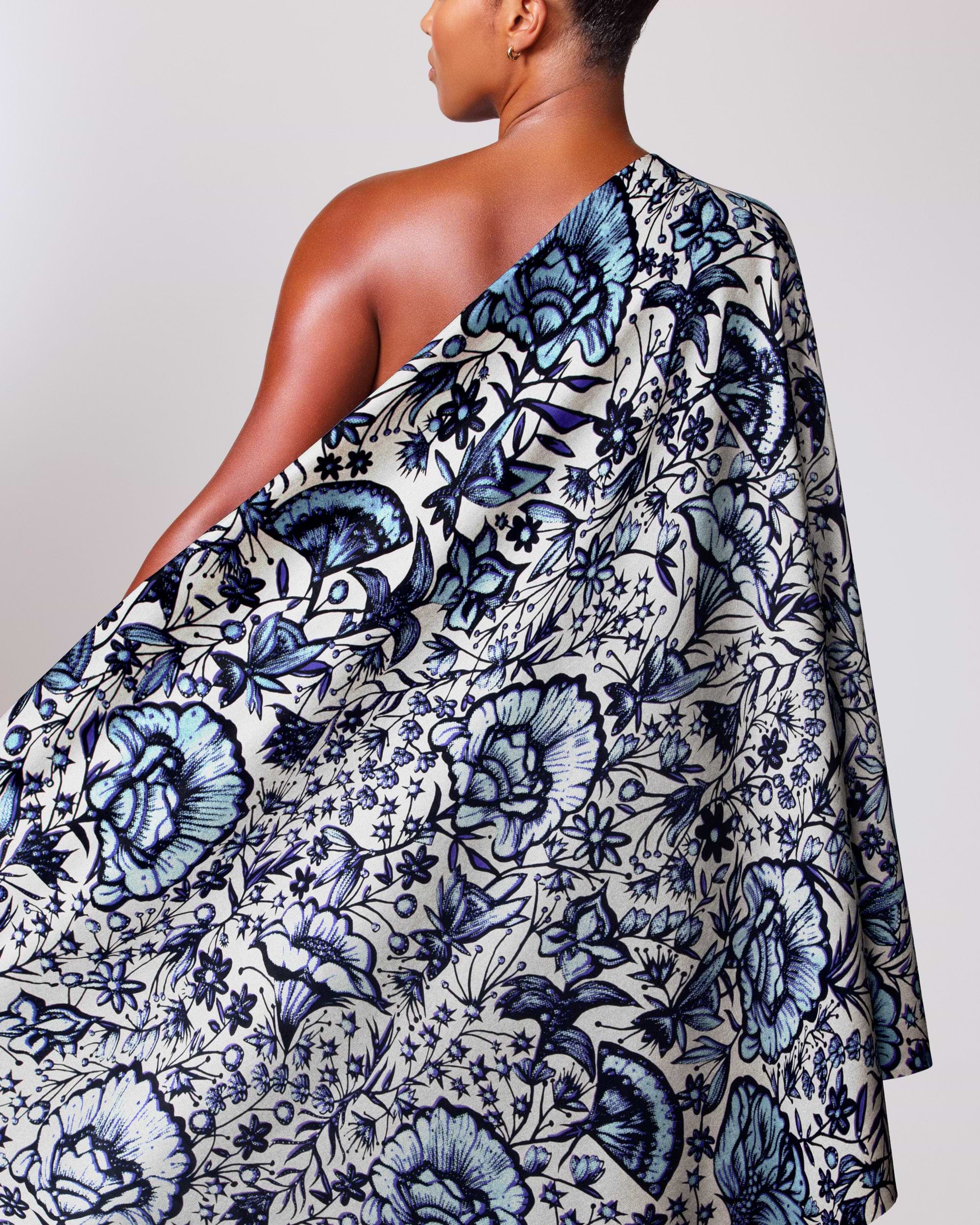 Wax Hollandais | VLW9422.019 | Pastel Blue Embellished