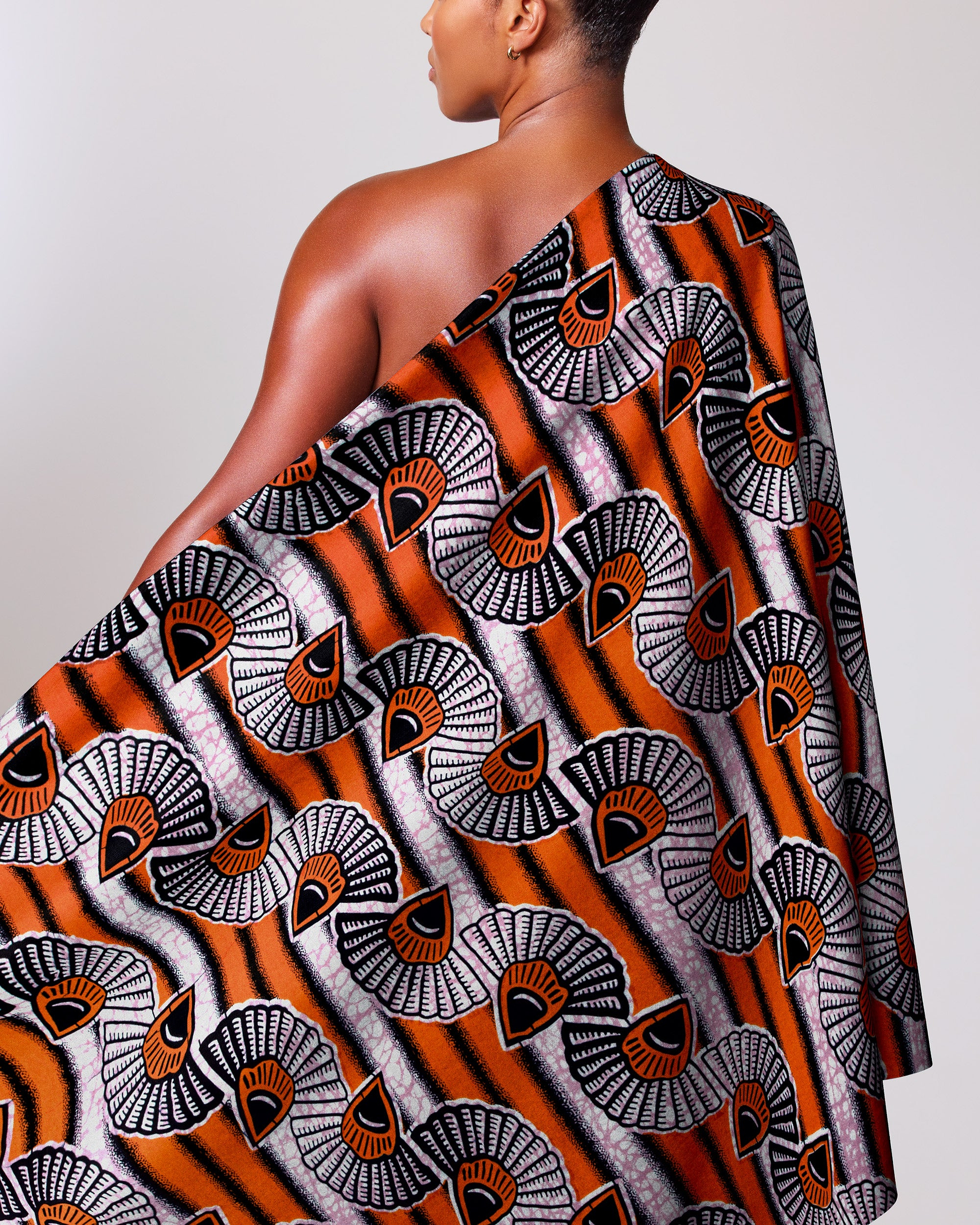 Vibrant orange black white patterned wax hollandais vlw9541.013