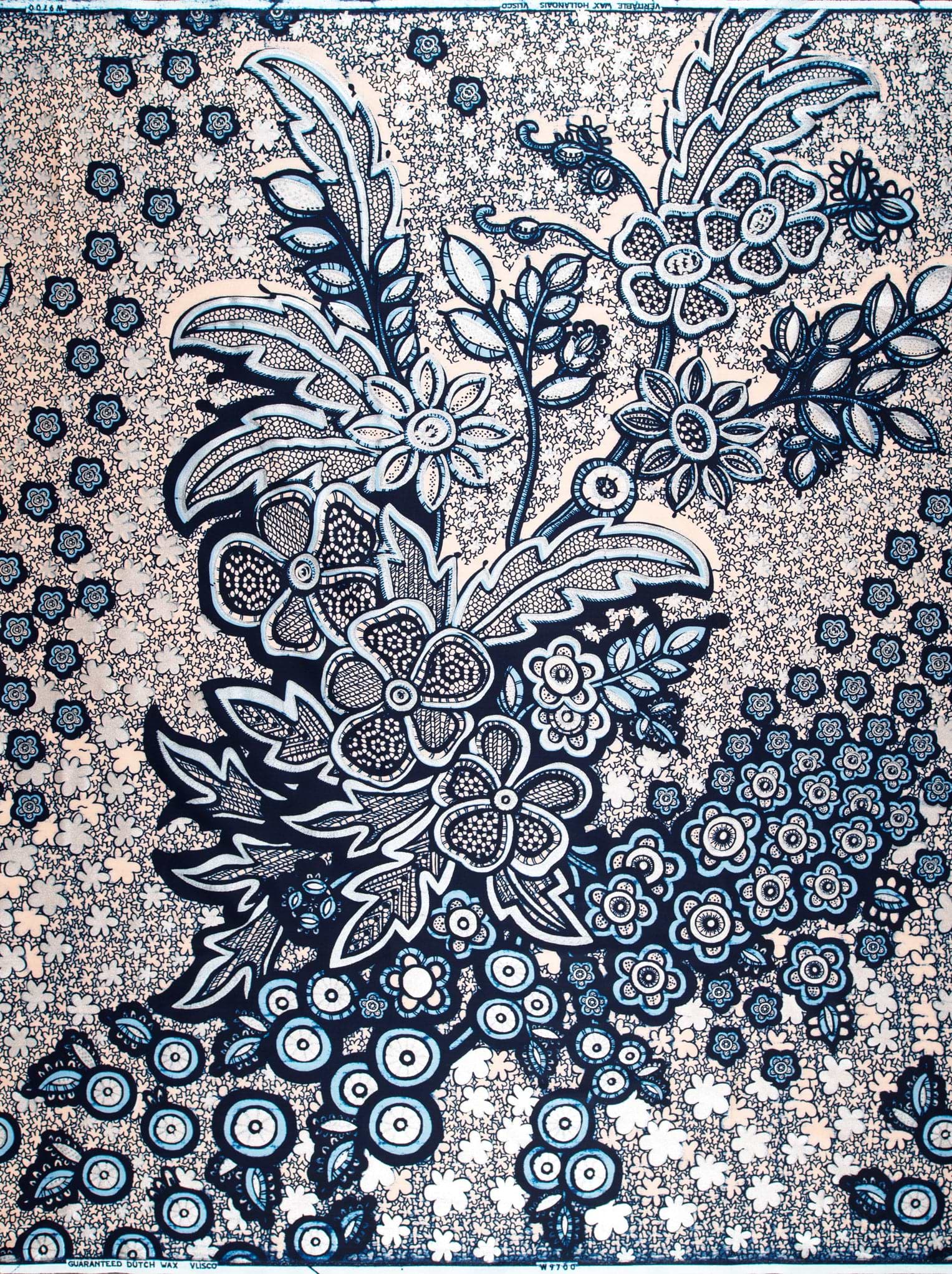 Wax Hollandais | VLW9700.028 | Silver Embellished