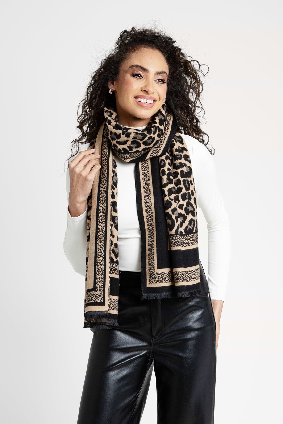 Reversible Leopard Pattern Scarf - Wheat 