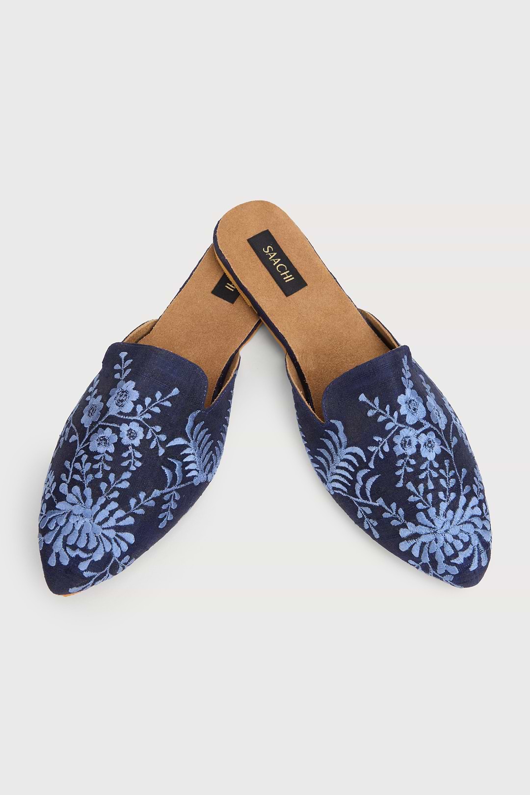 Flower and Leaf Motif Shoe Pointed Flat Mule - Navy