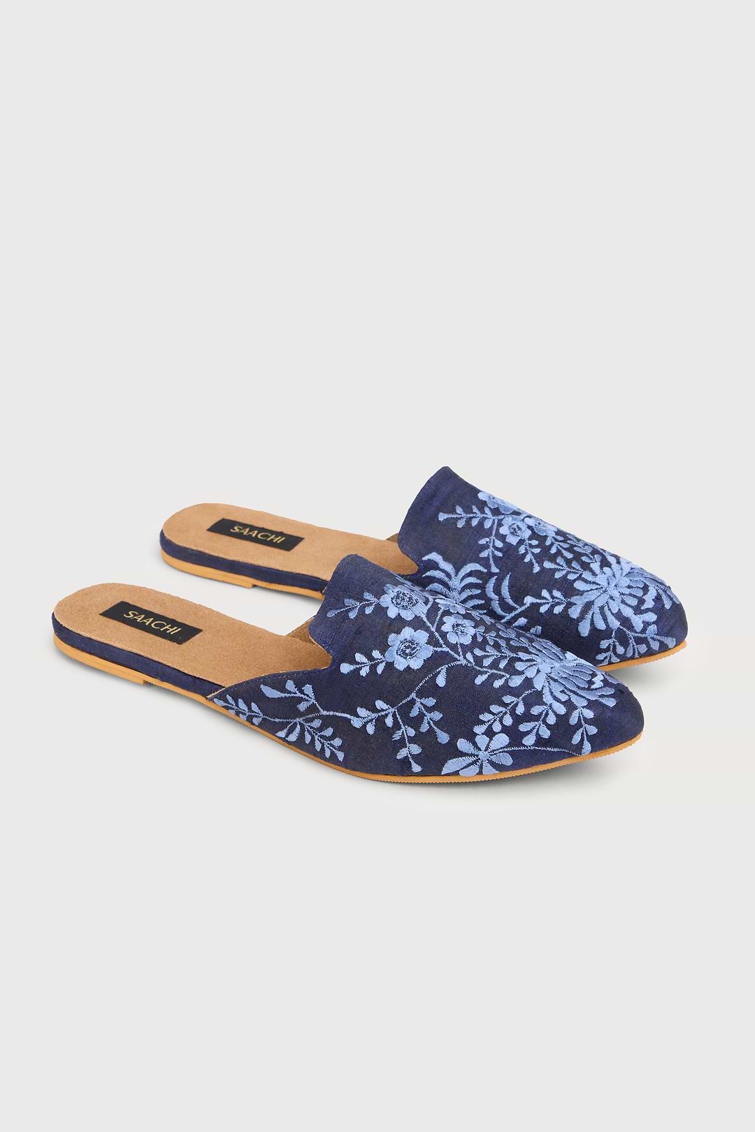 Flower and Leaf Motif Shoe Pointed Flat Mule - Navy