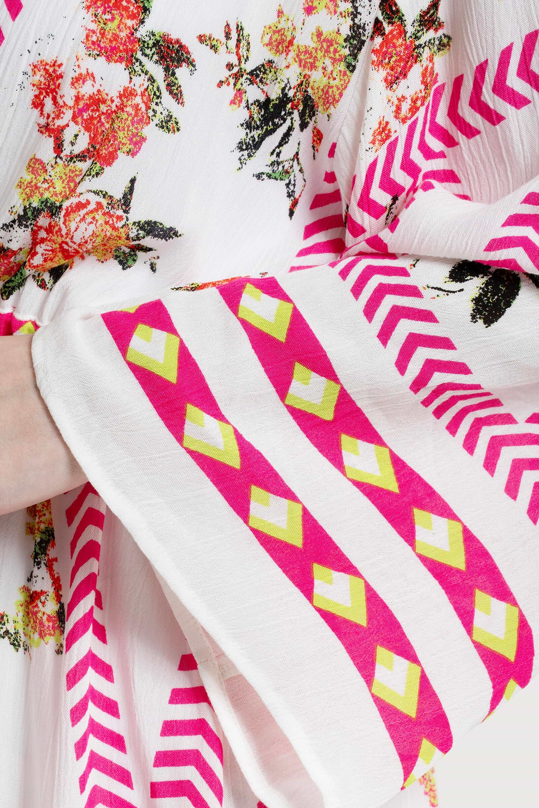 Aztec Floral Keyhole Kaftan - White Combo