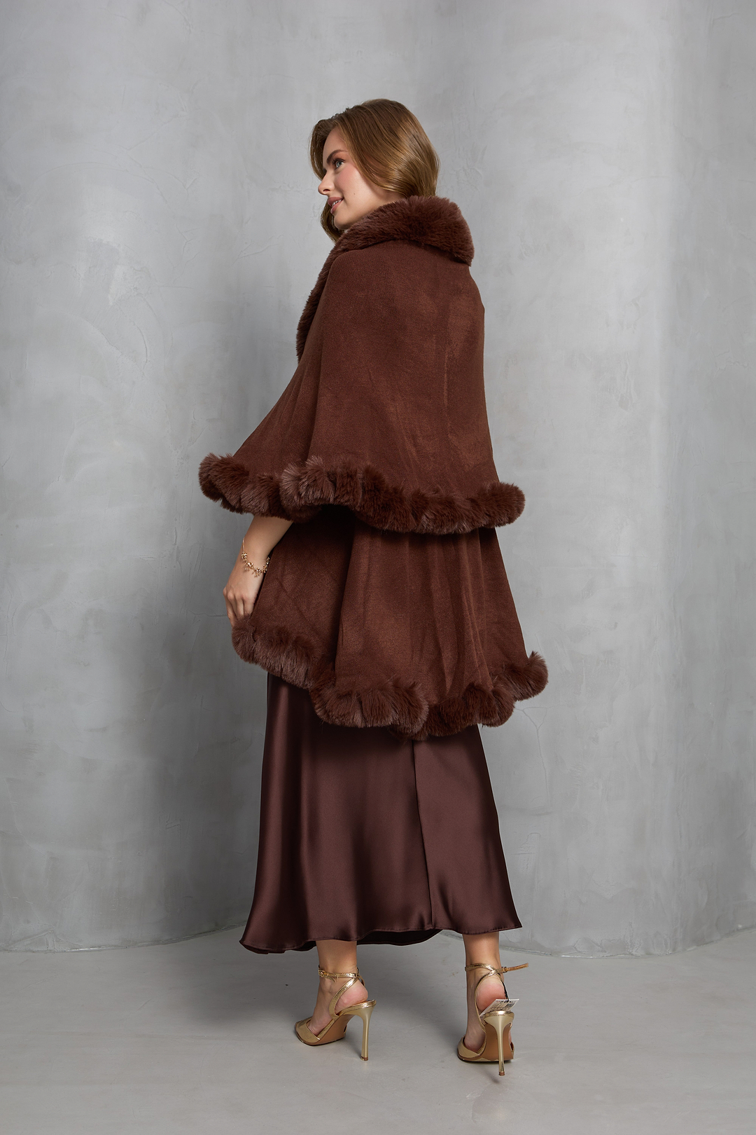 Layered Kimono Faux Fur Cape - Brown