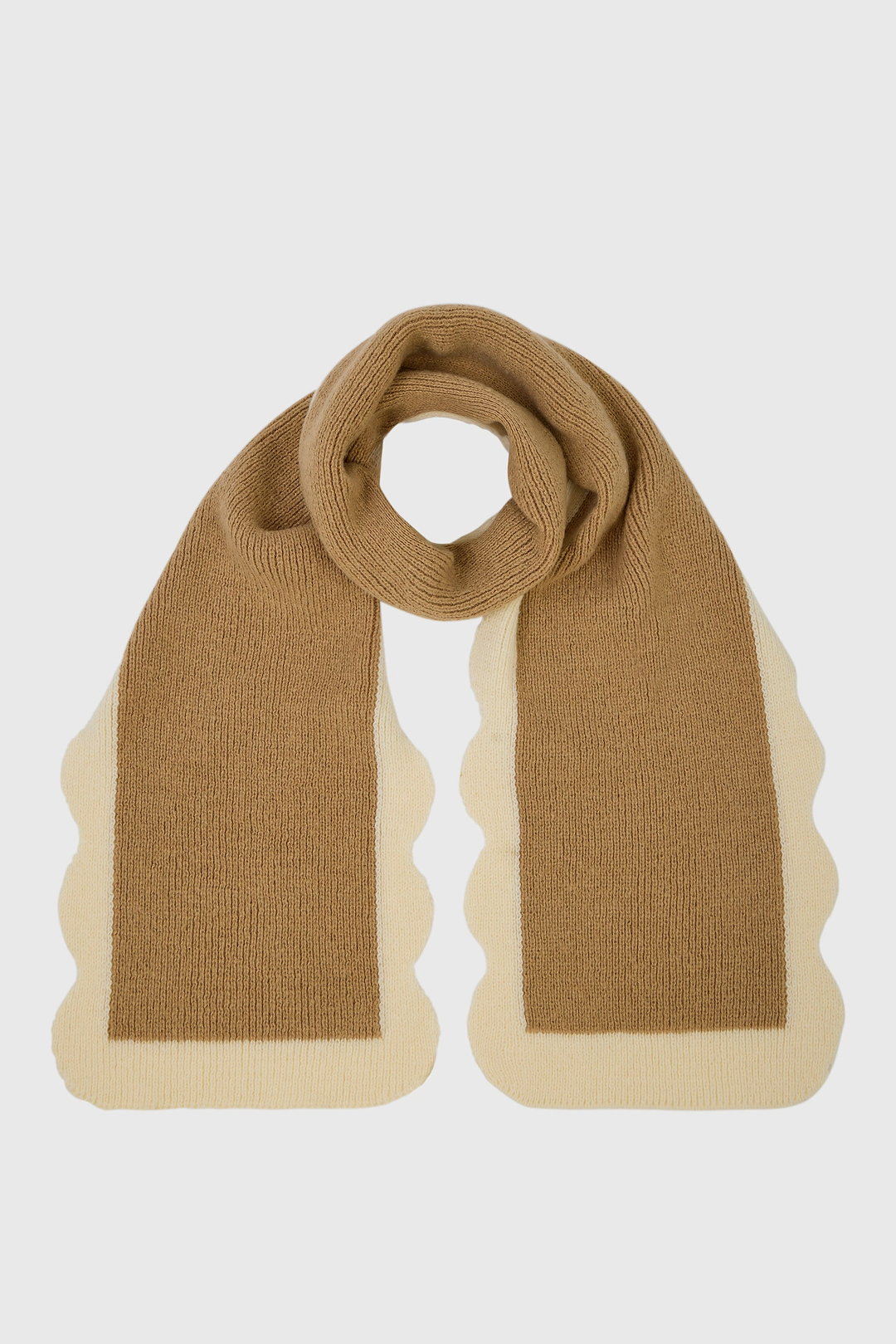 Scallop Trim Knit Scarf