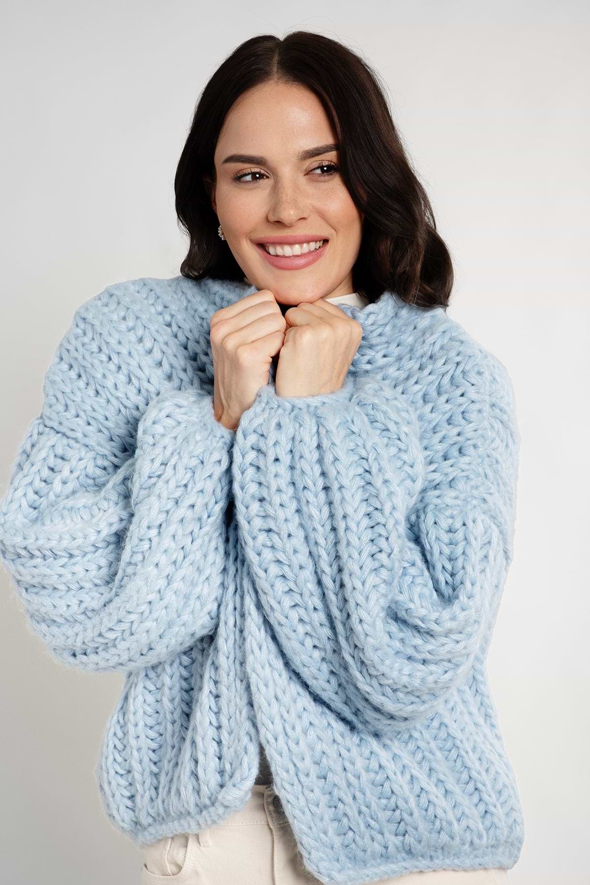 Chunky Knit Oversized Cardigan | SAACHI