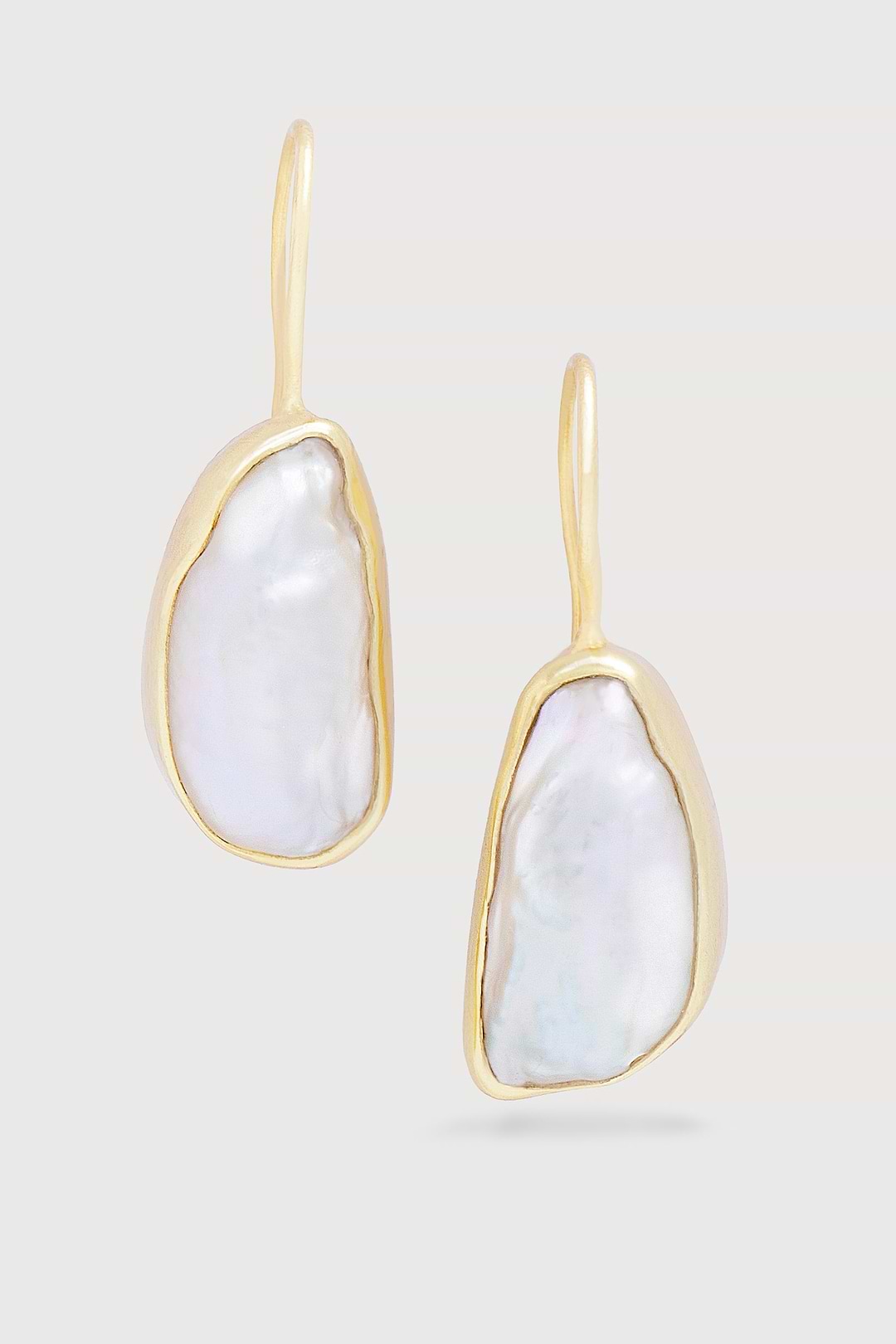 FRESHWATER PEARL DROP EARRINGS Gold
