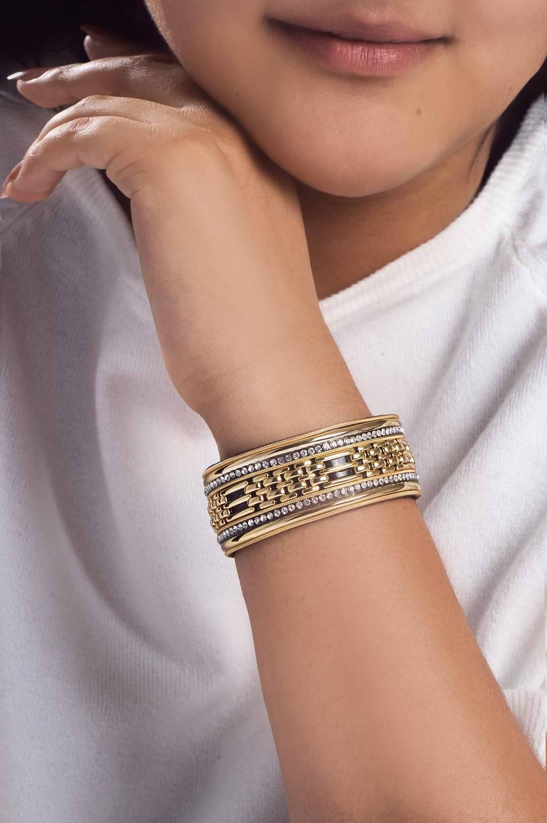 Chain Link Crystal Bracelet - Gold