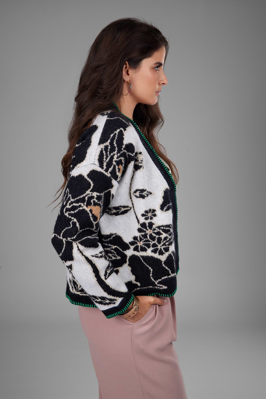 Abstract Floral Button Cardigan - White And Black