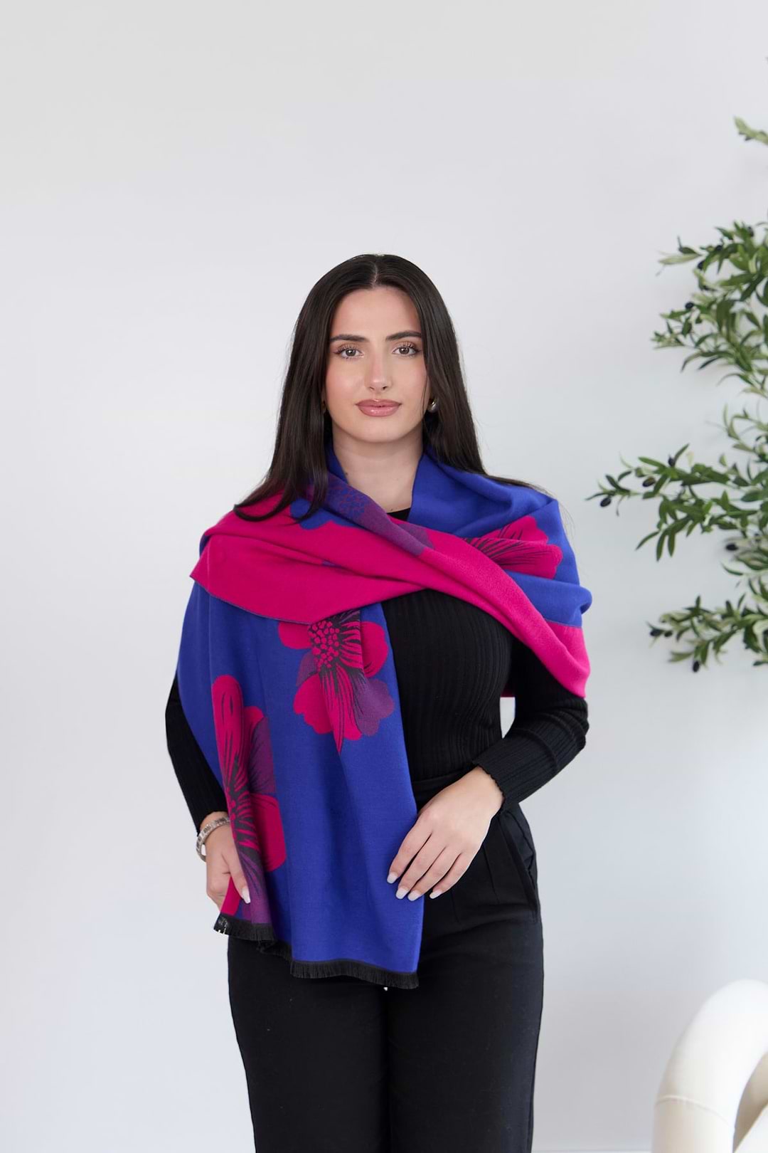 Fresh Floral Reversible Scarf - Navy Blue Combo
