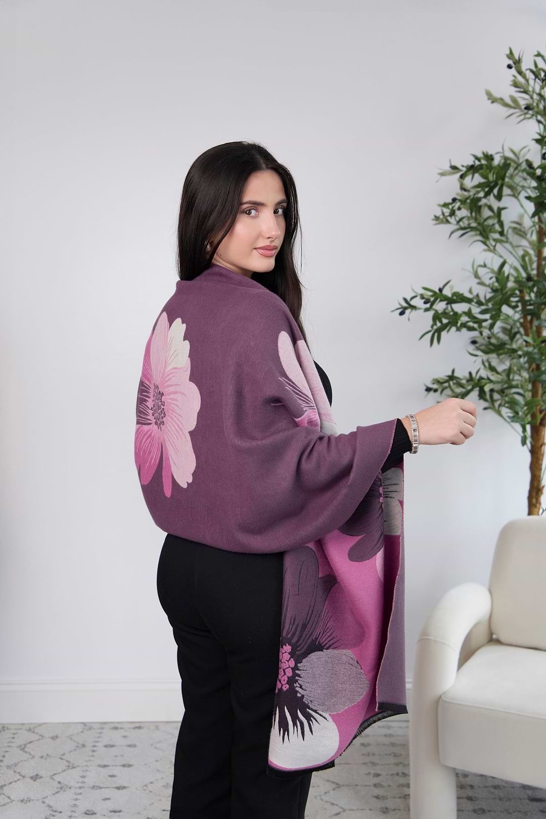 Fresh Floral Reversible Scarf - Plum Pink