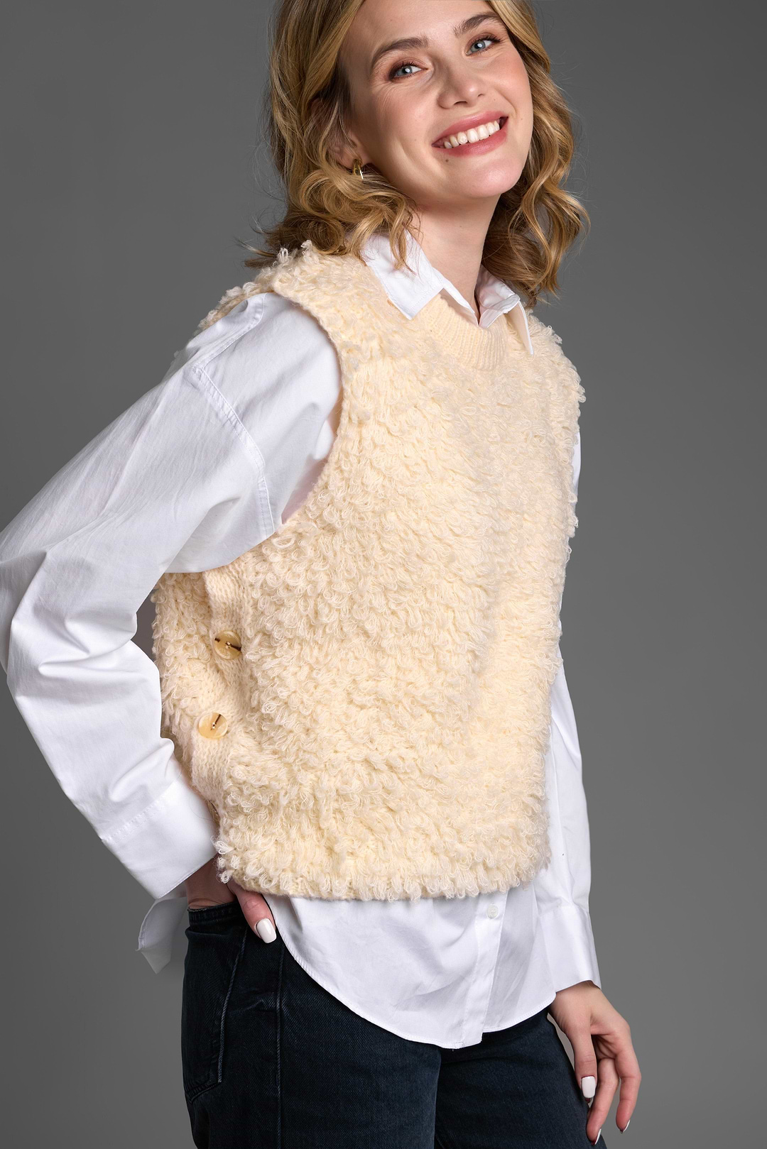 Looped Knit Sweater Vest - Ivory