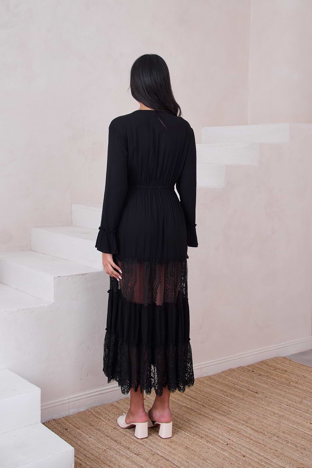 Floral Lace Tiered Kaftan - Black