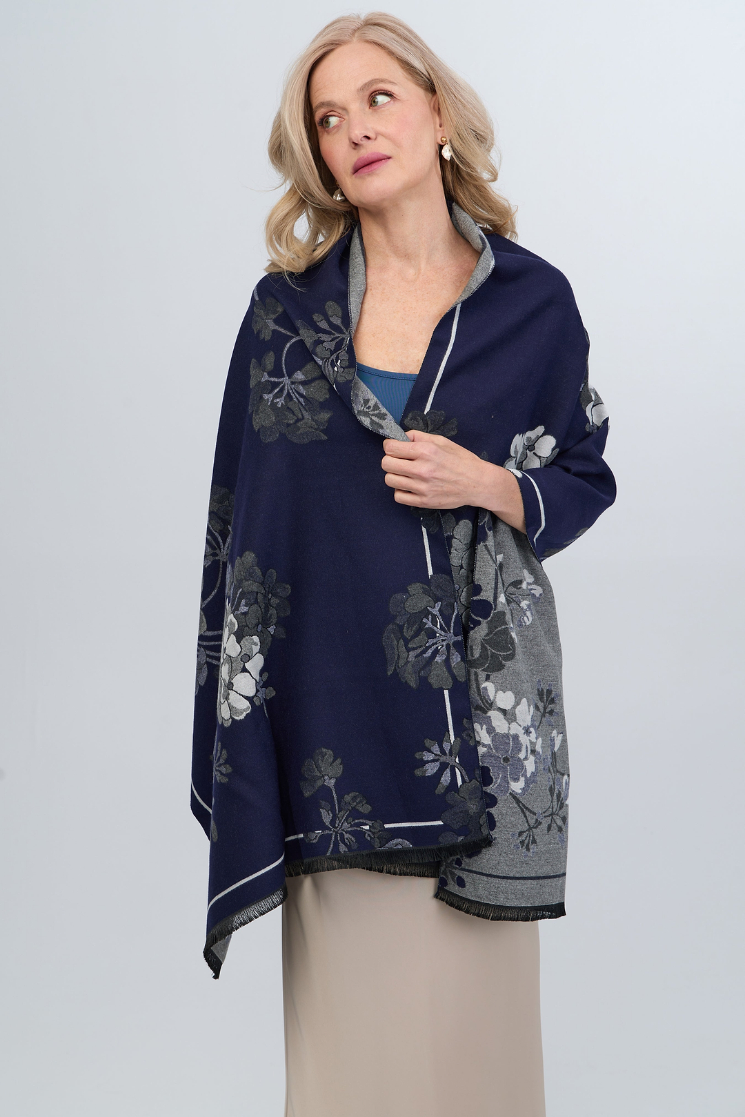 Reversible Floral Scarf For Winter - Navy