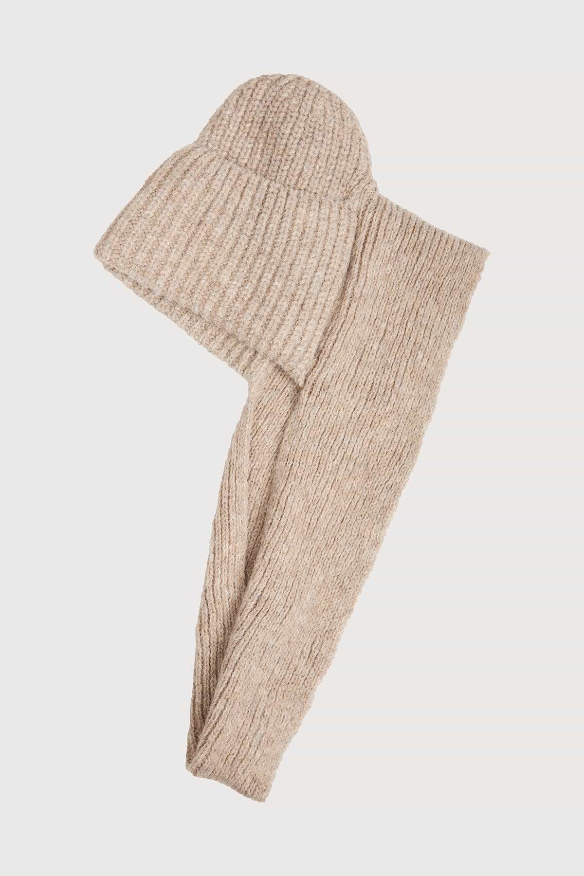 Neutral