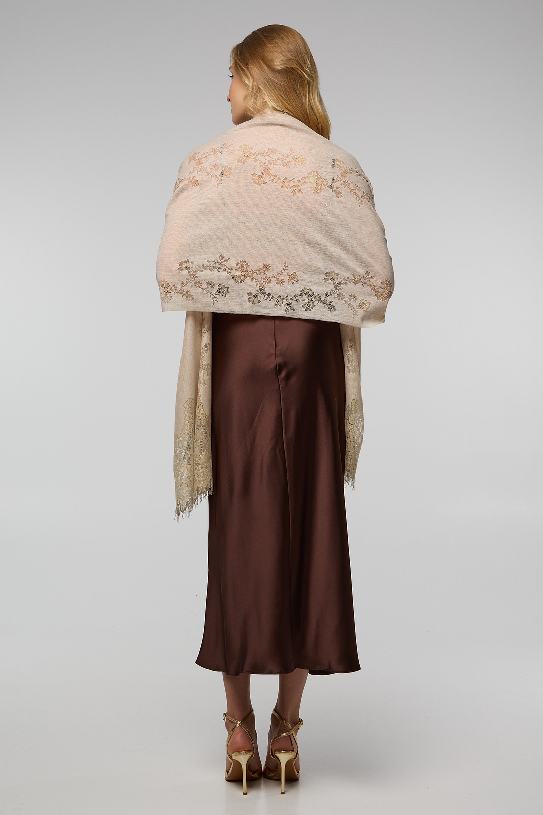 Taupe